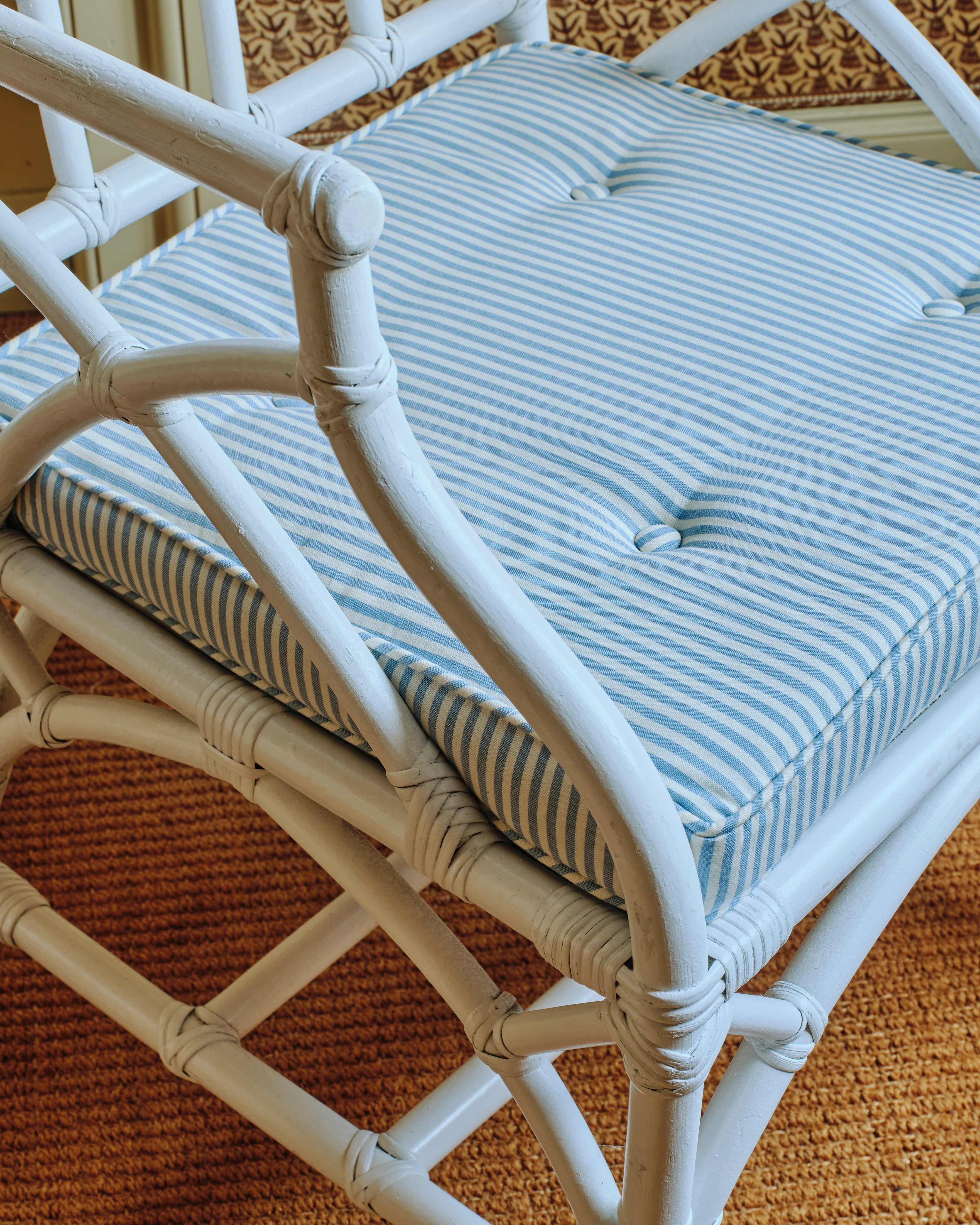 Set of Six Gothic-Top Wooden Dining Chairs - Image 3