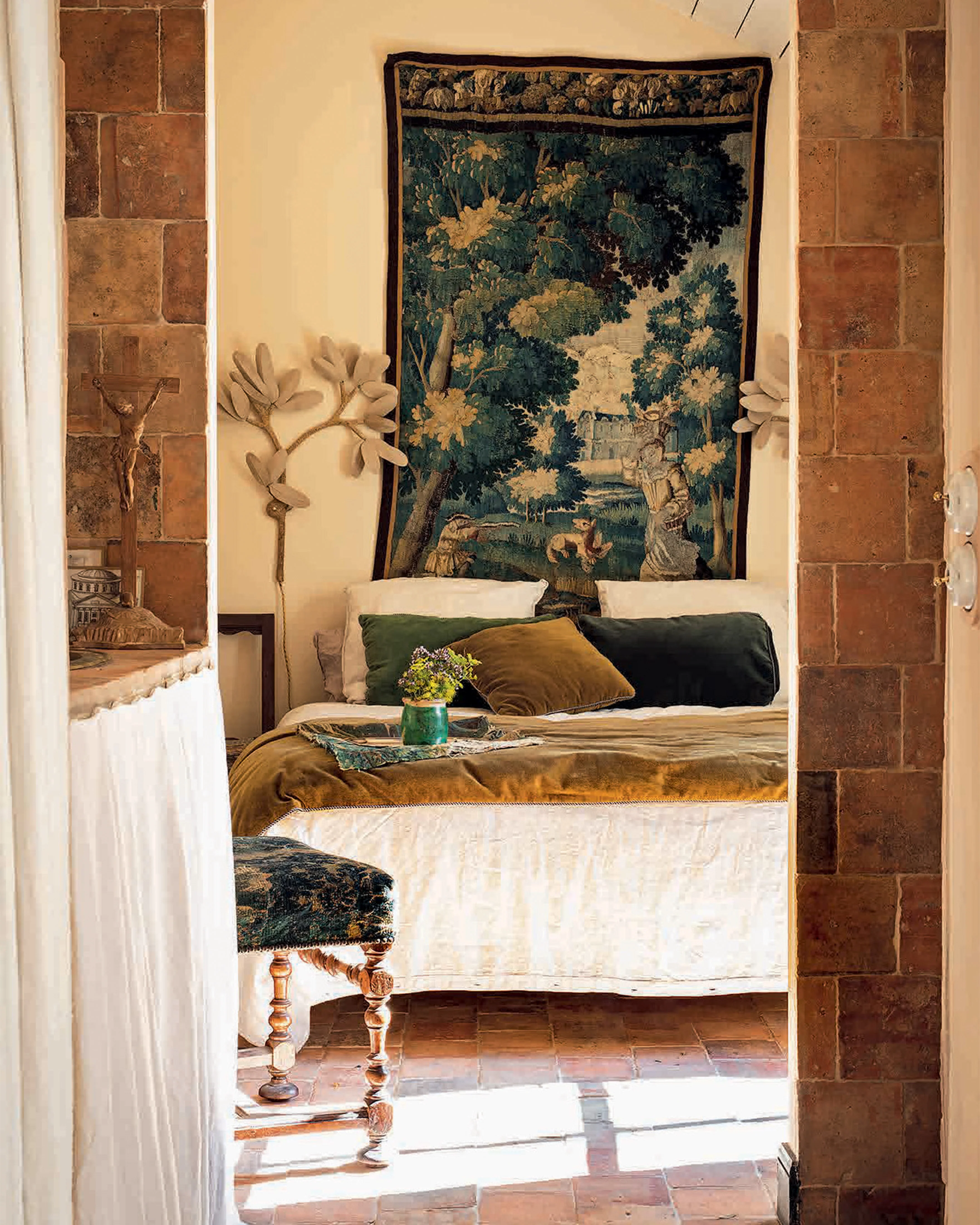 A Year in the French Style, Interiors and Entertaining by Vincent Farelly - Image 5