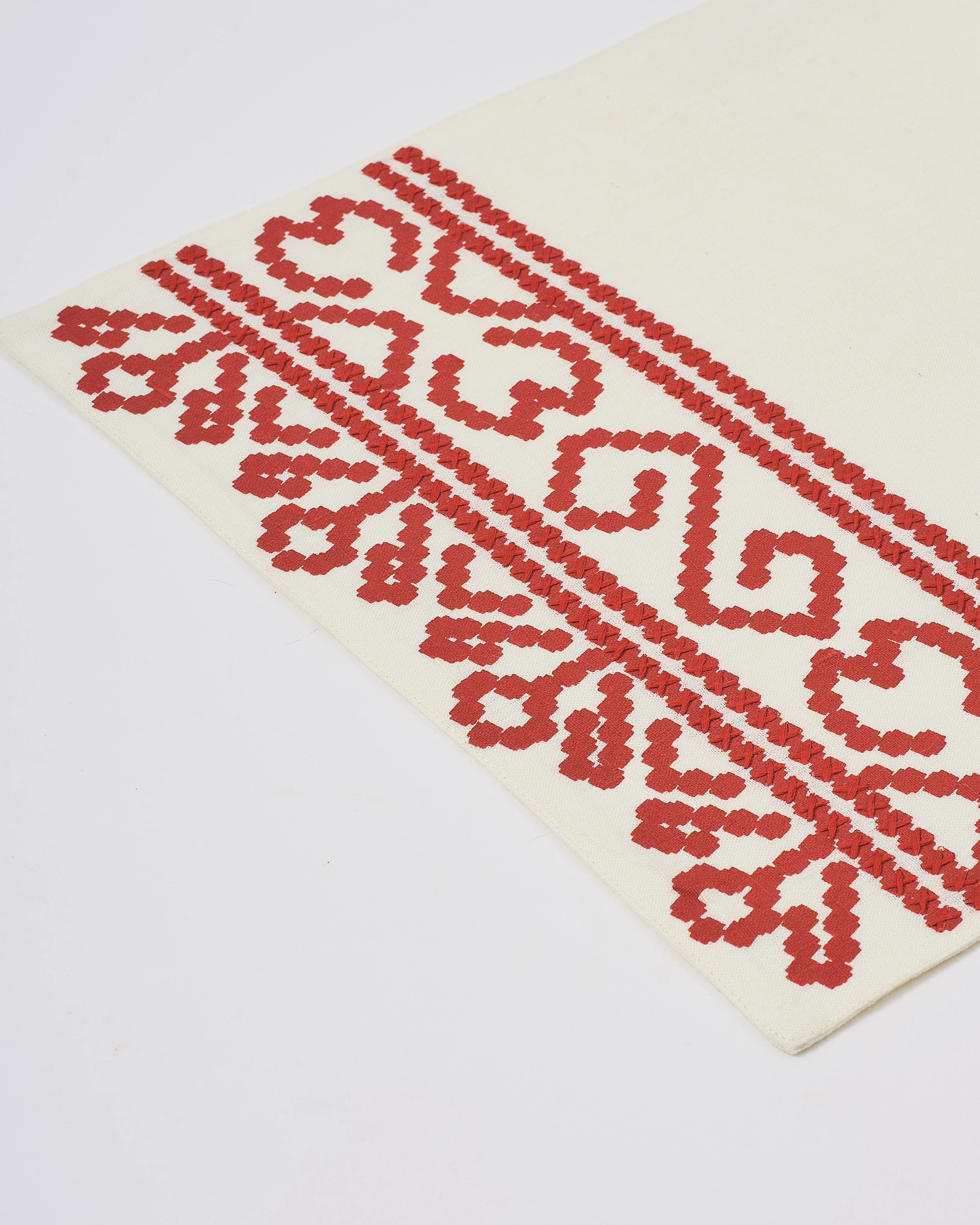 Goya Placemat, Red - Image 4