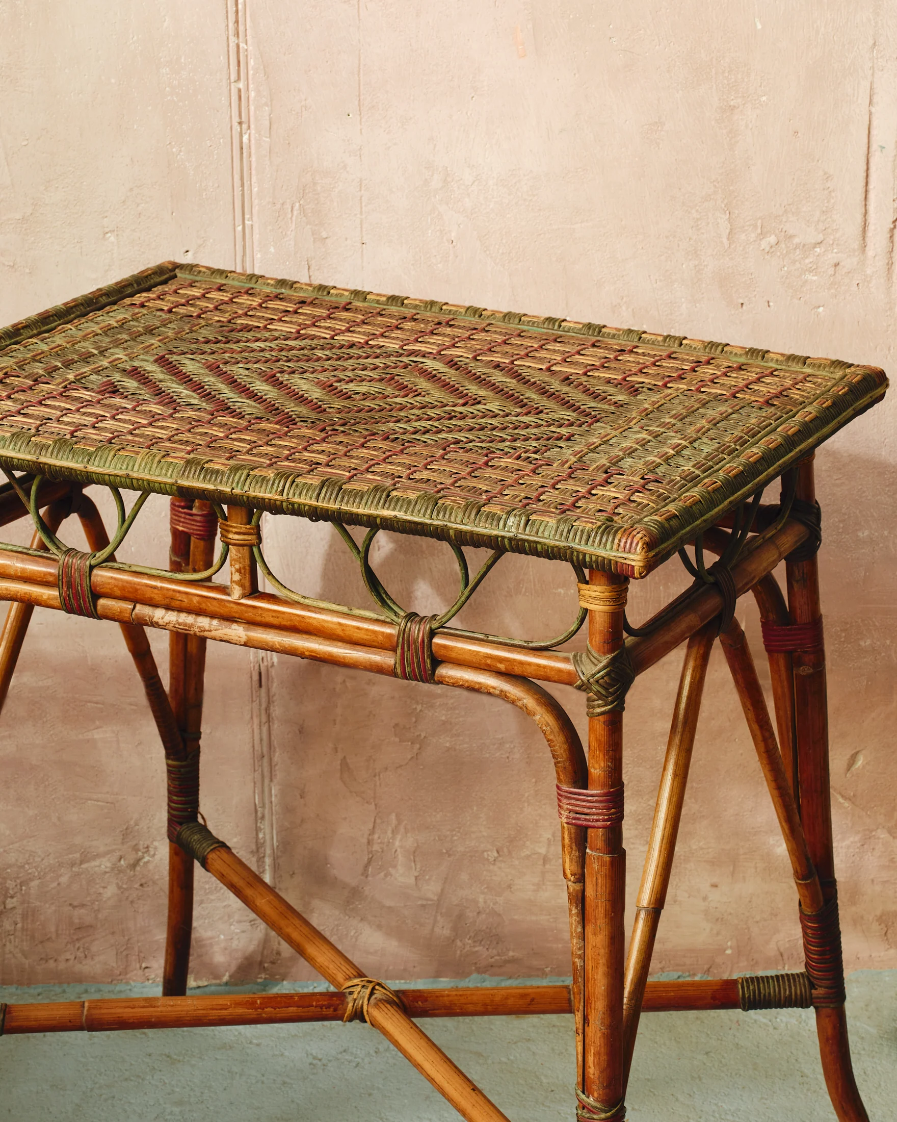 Belle Époque Garden Set with Two Chairs and Table - Image 3