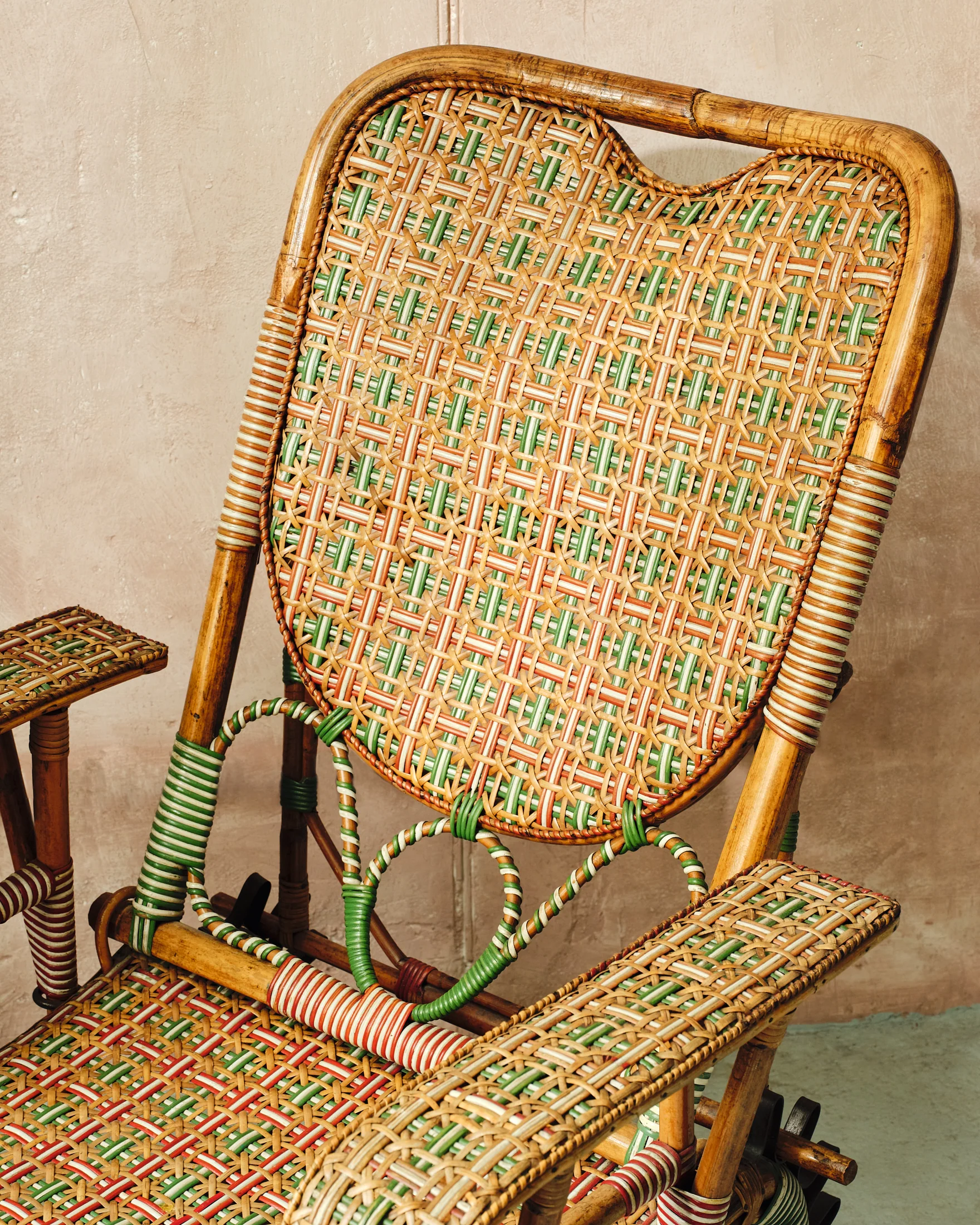 Madelaine Castaing Wicker Chaise Longue - Image 2