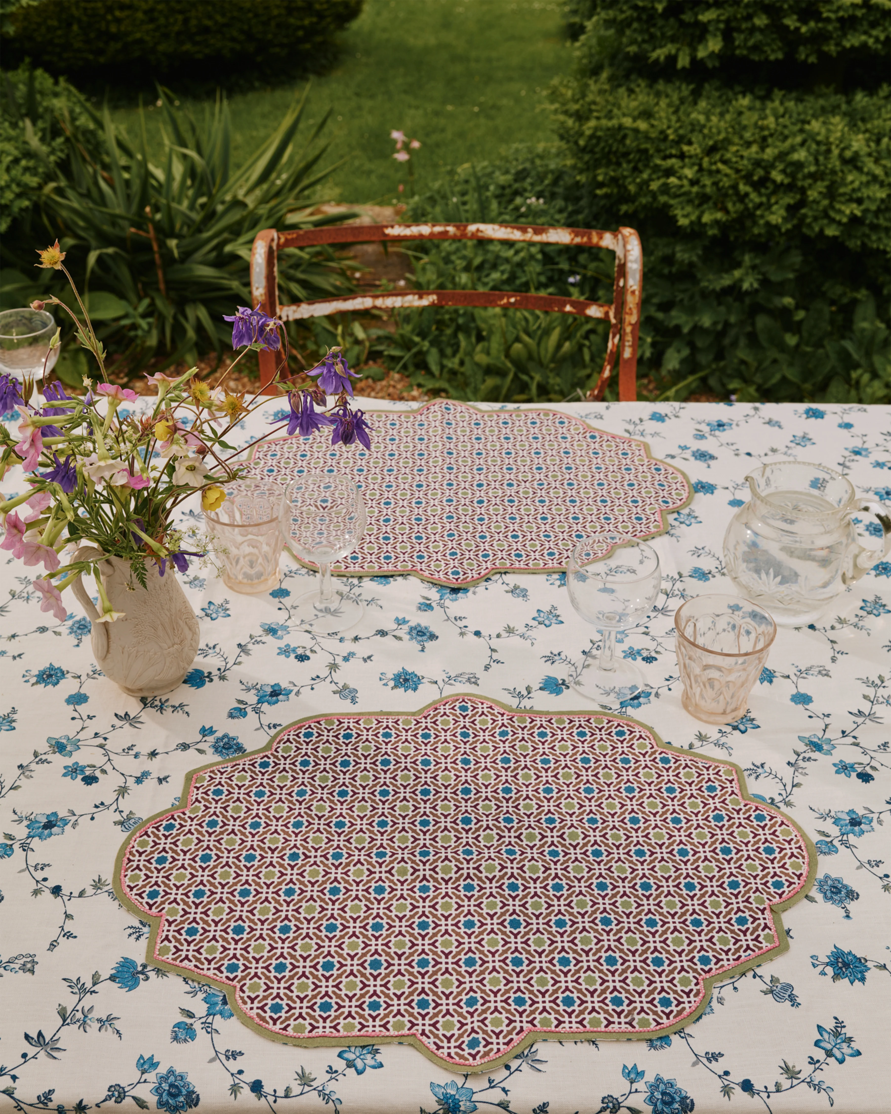 D'Ascoli Adoria Scalloped Placemat - Image 2