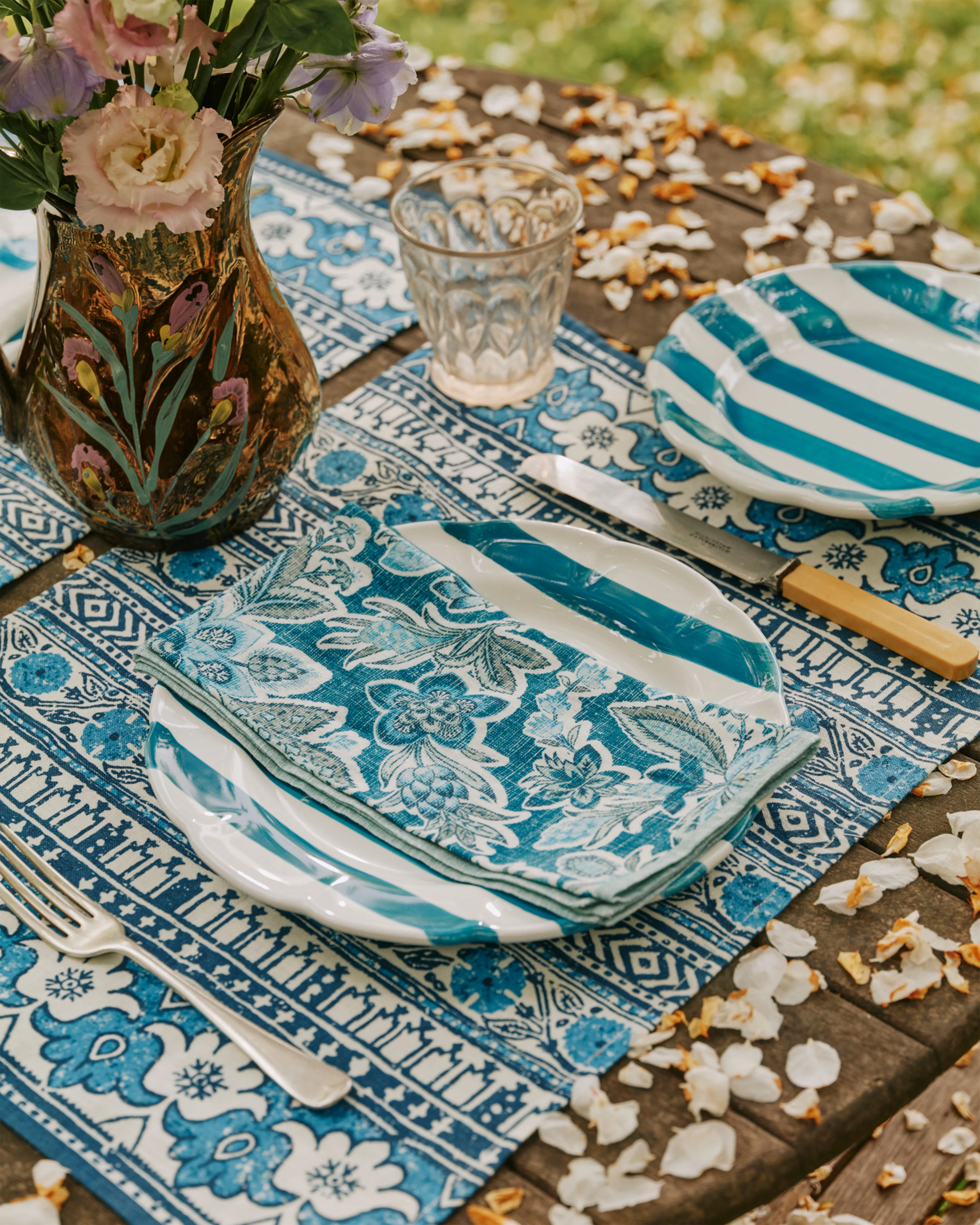 D'Ascoli Angelica Linen Napkins (Set of 4) - Image 2