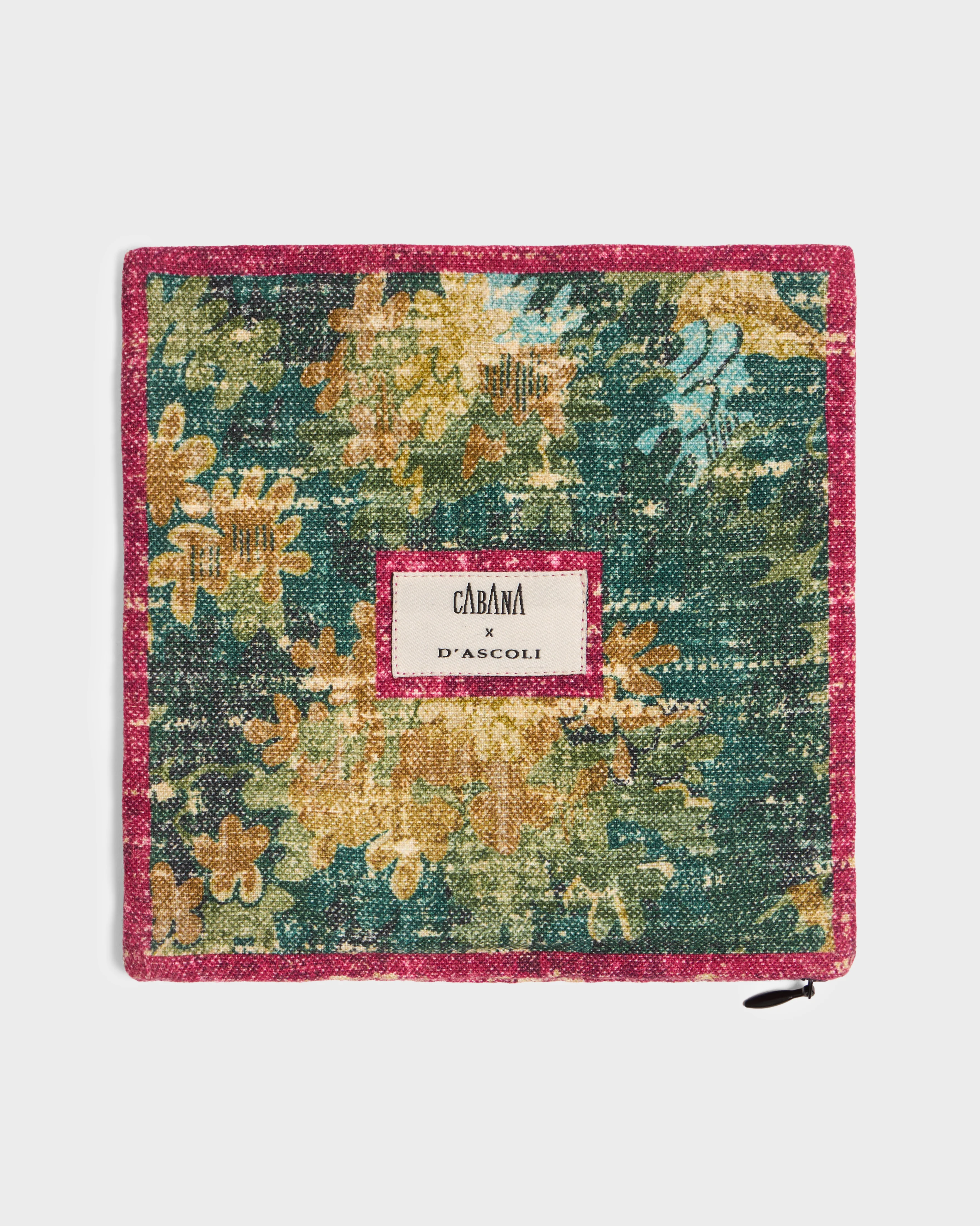 D'Ascoli Hardwick Hand-Embroidered Cocktail Napkins (Set of 12) - Image 2