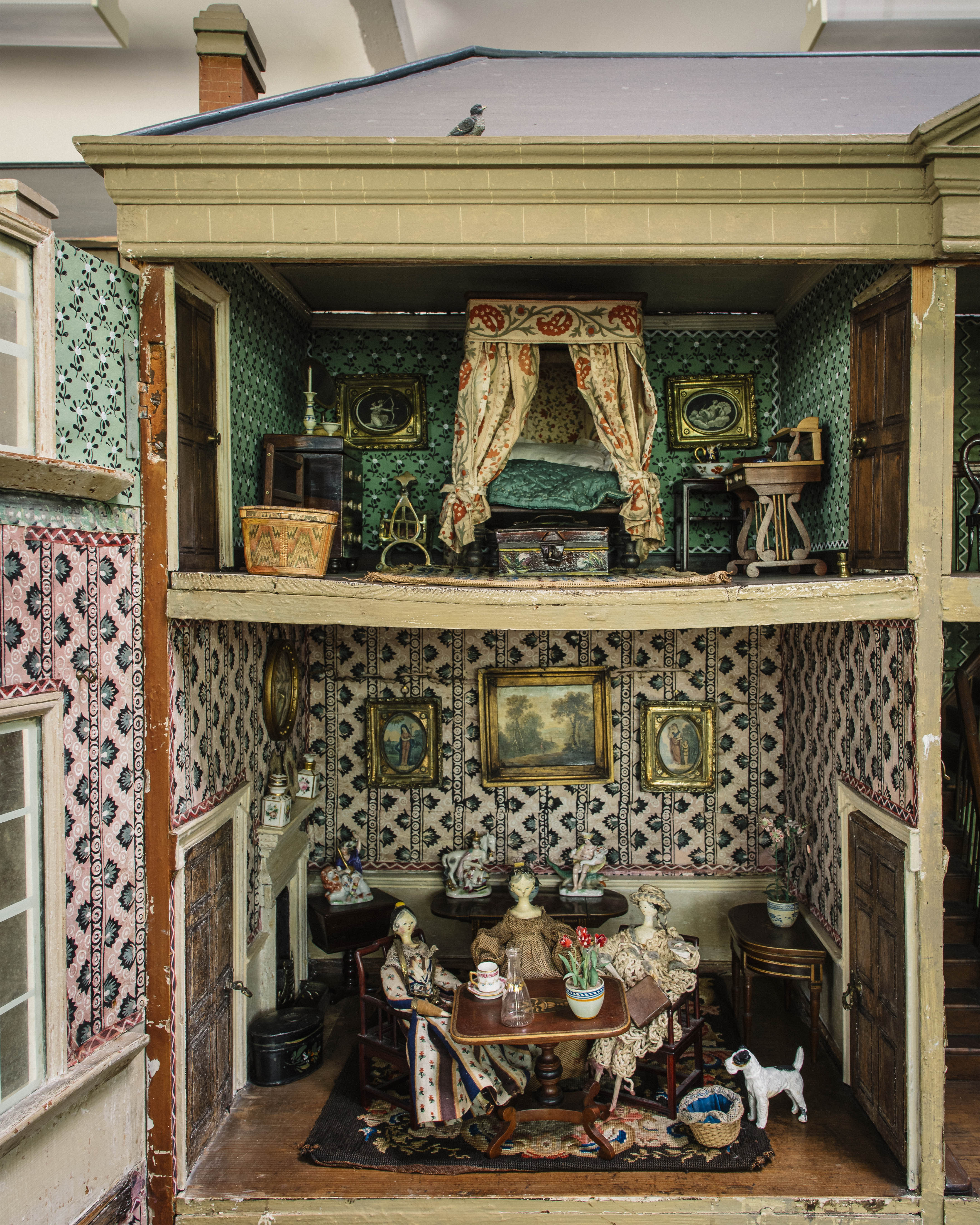 Family and Friends’ Dolls’ Houses of the 17th, 18th and 19th Centuries - Image 3