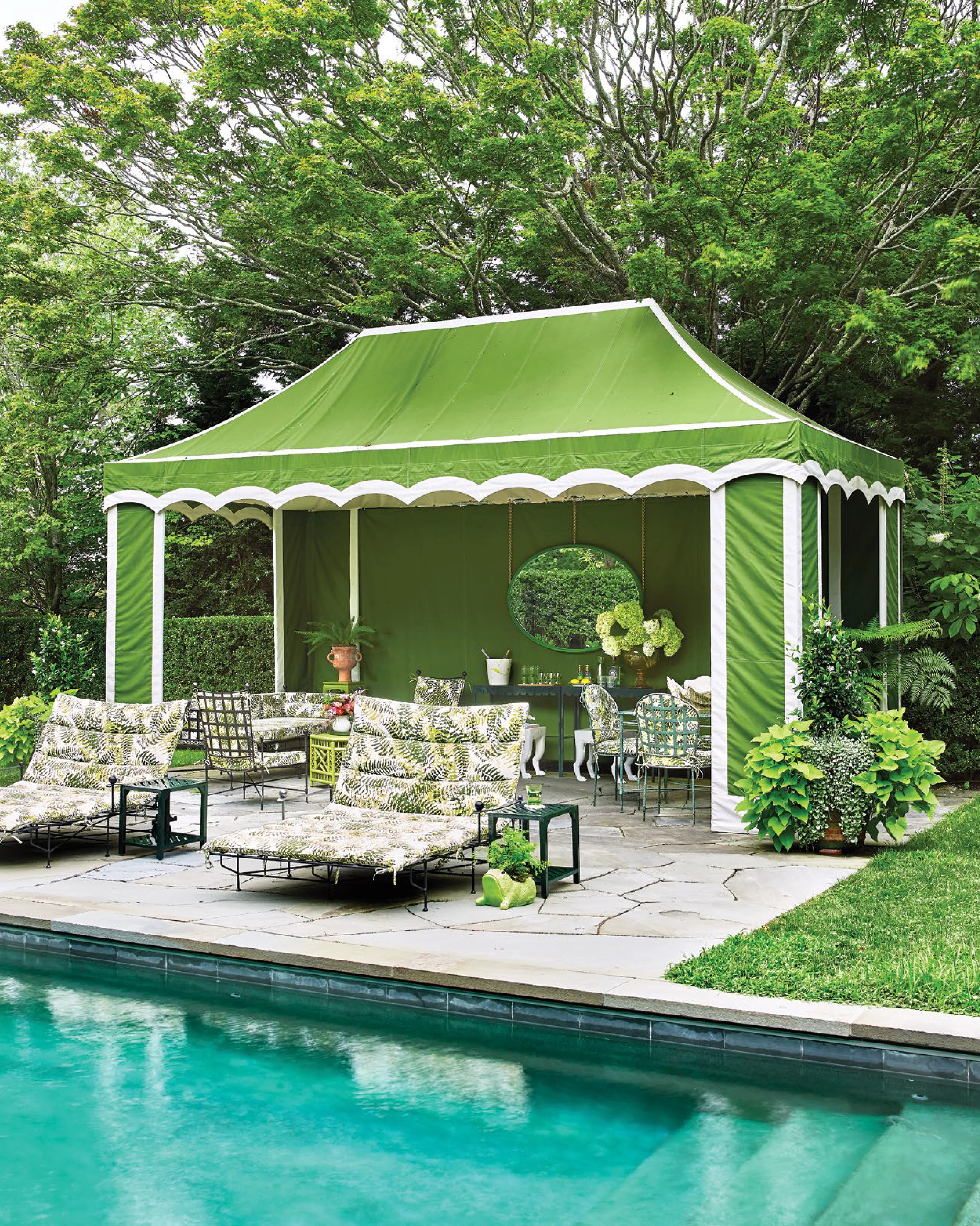 Flowering Outdoors: Gardens & Parties - Image 4