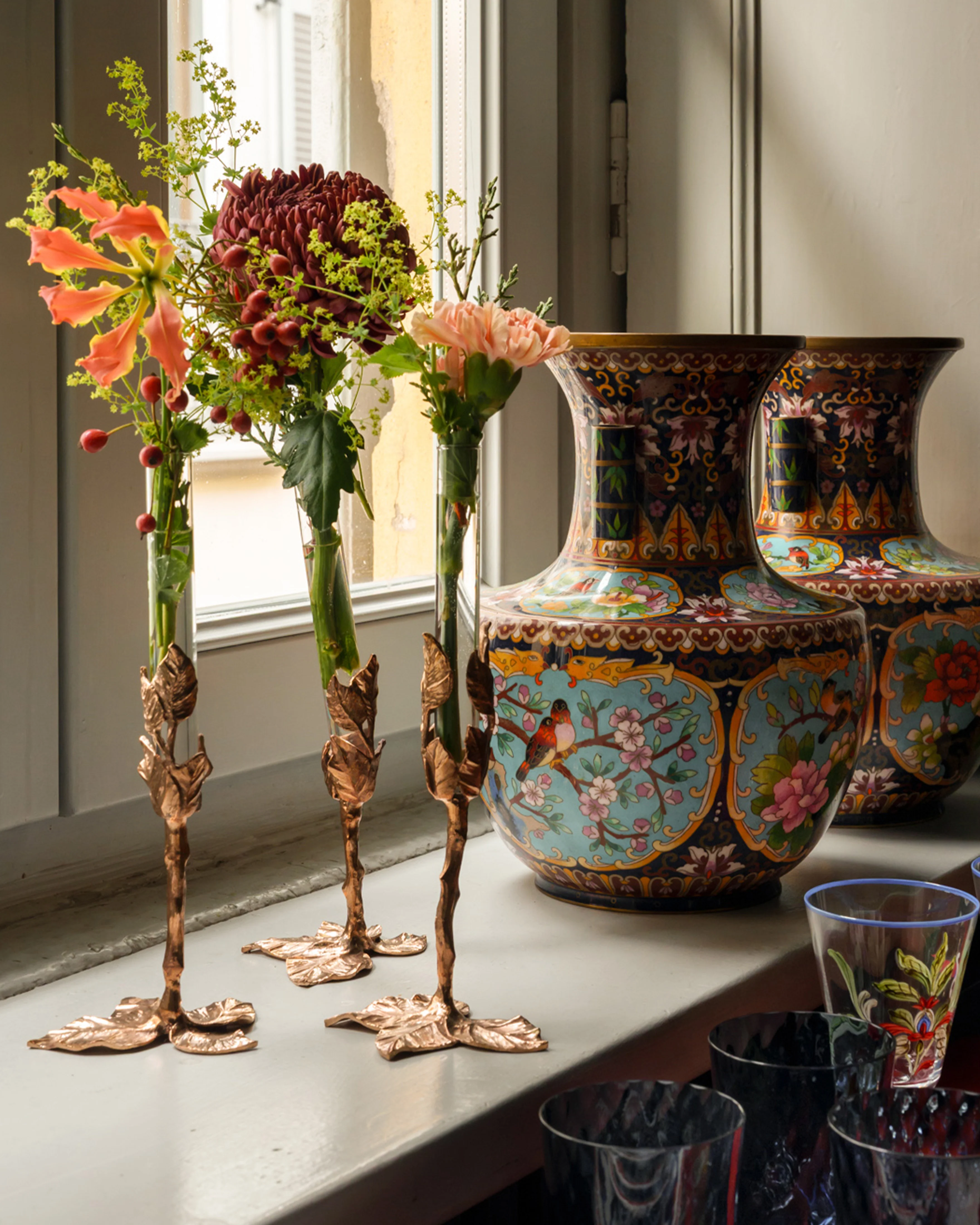 Foglie Bud Vase Bronze Natural by Osanna Visconti, Large - Image 2