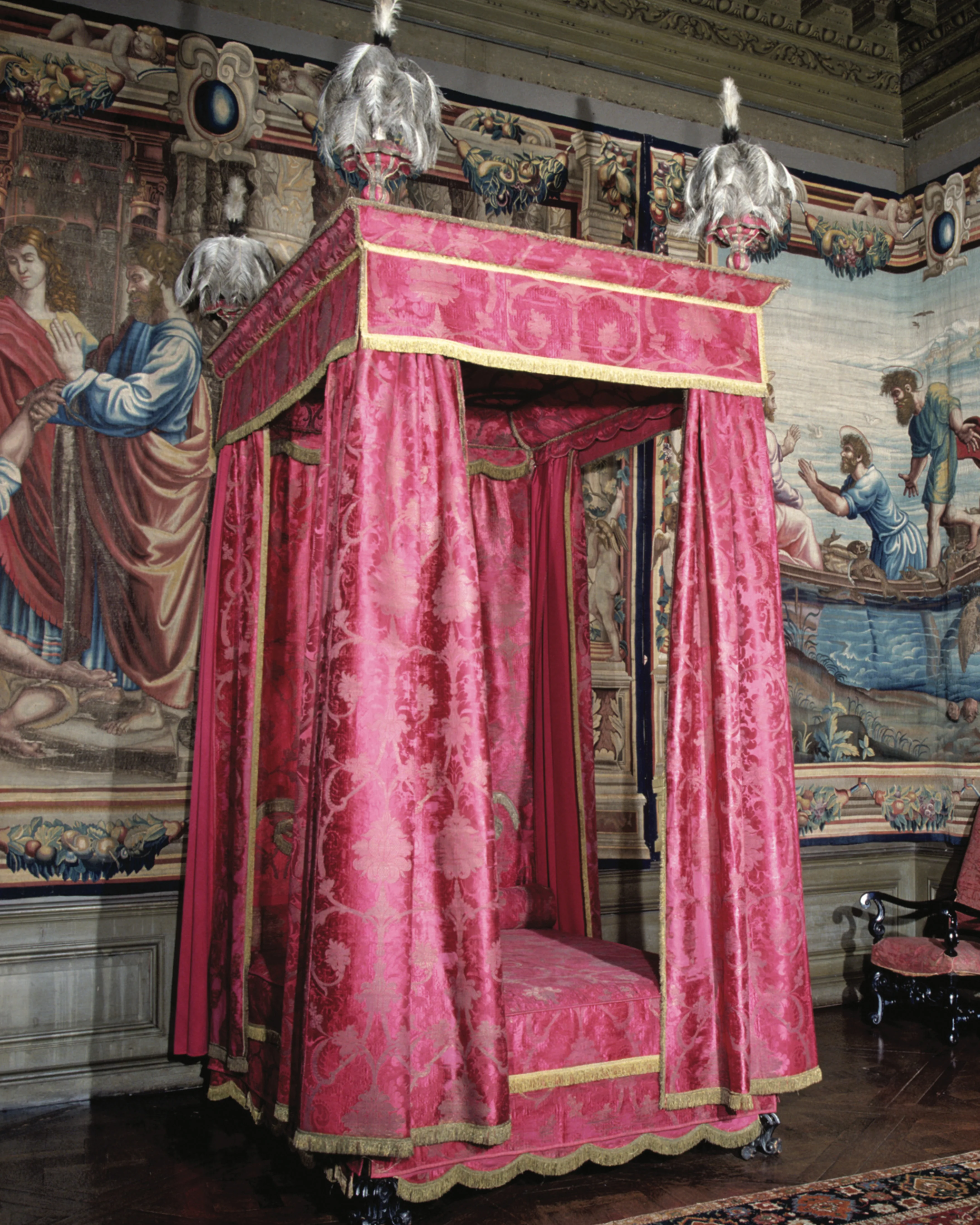 Fringe, Frog and Tassel: The Art of the Trimmings-Maker in Interior Decoration Annabel Westman - Image 5