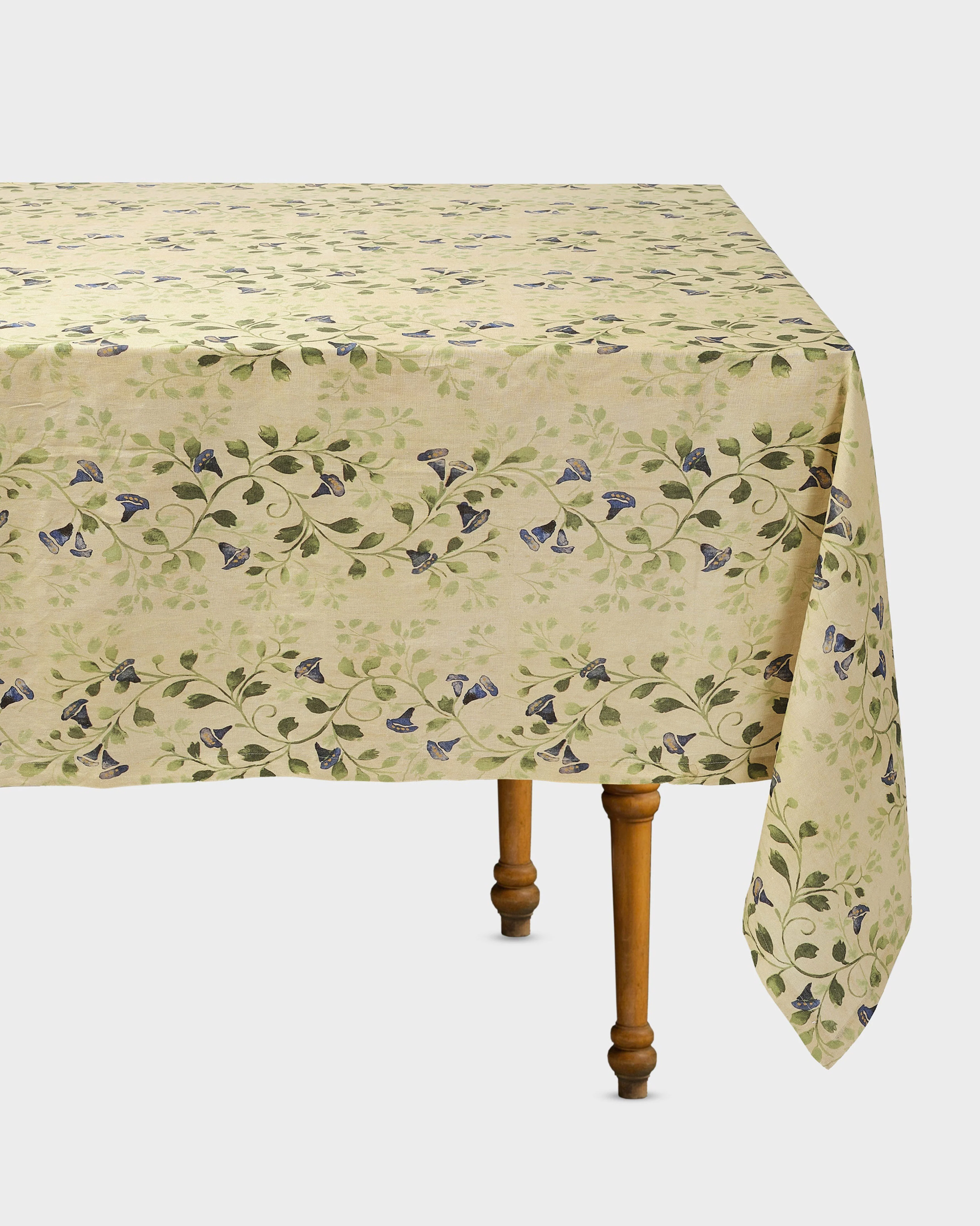 Giacomo Linen Tablecloth - Image 3
