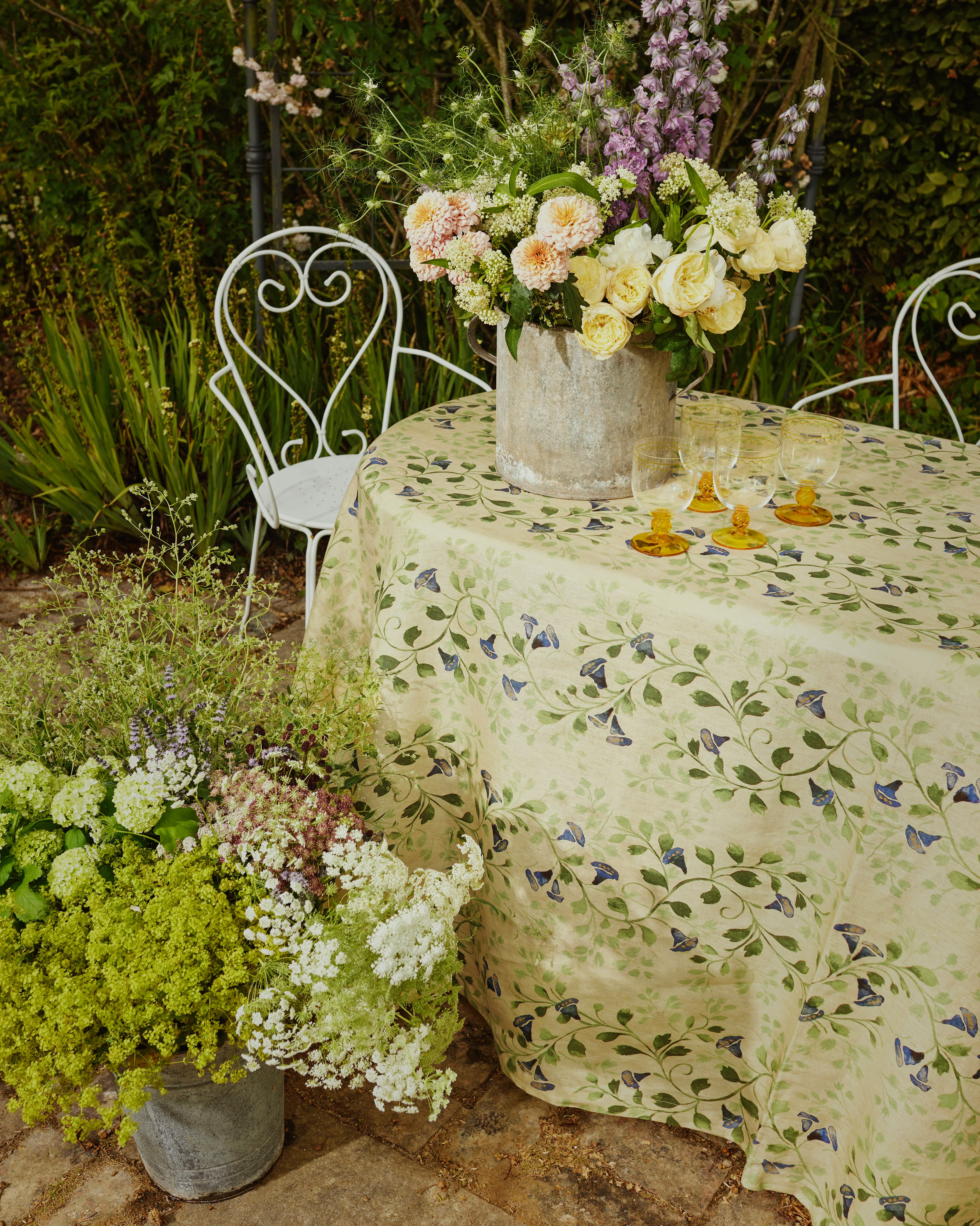Giacomo Linen Tablecloth - Image 4
