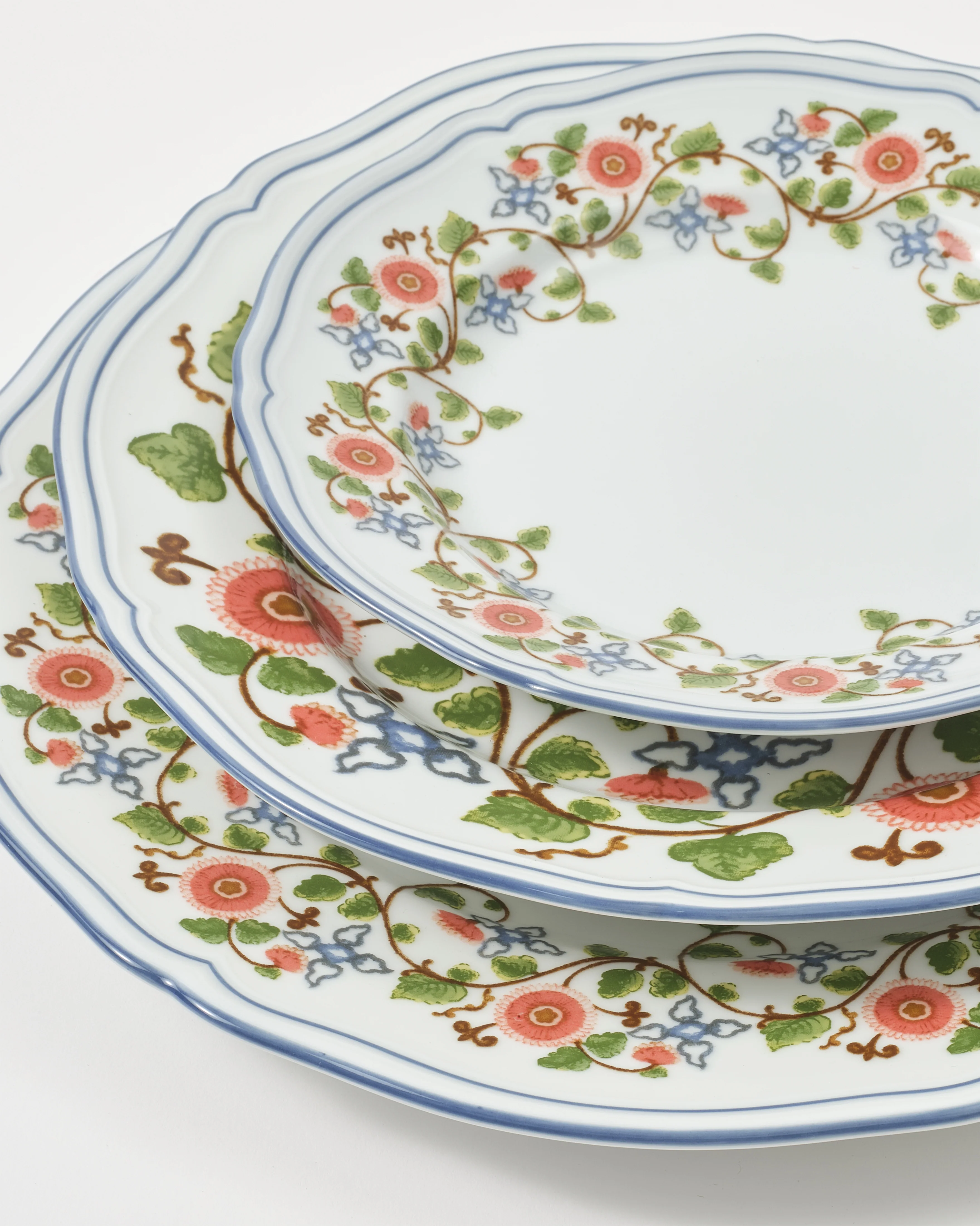 "Martina" Dinner Plate by Ginori 1735 - Image 4