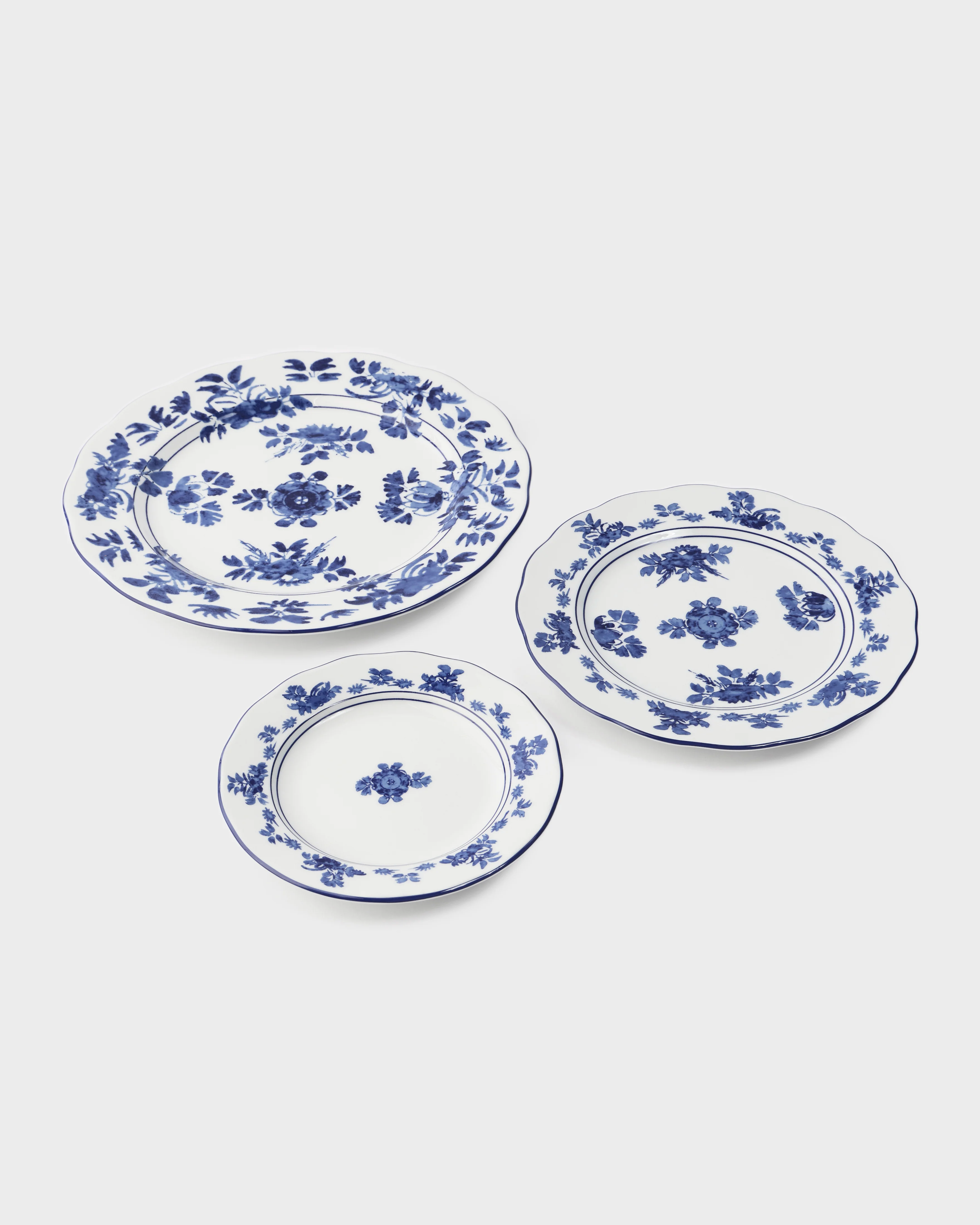 Gloria Porcelain Dinner Plate, Blue - Image 7