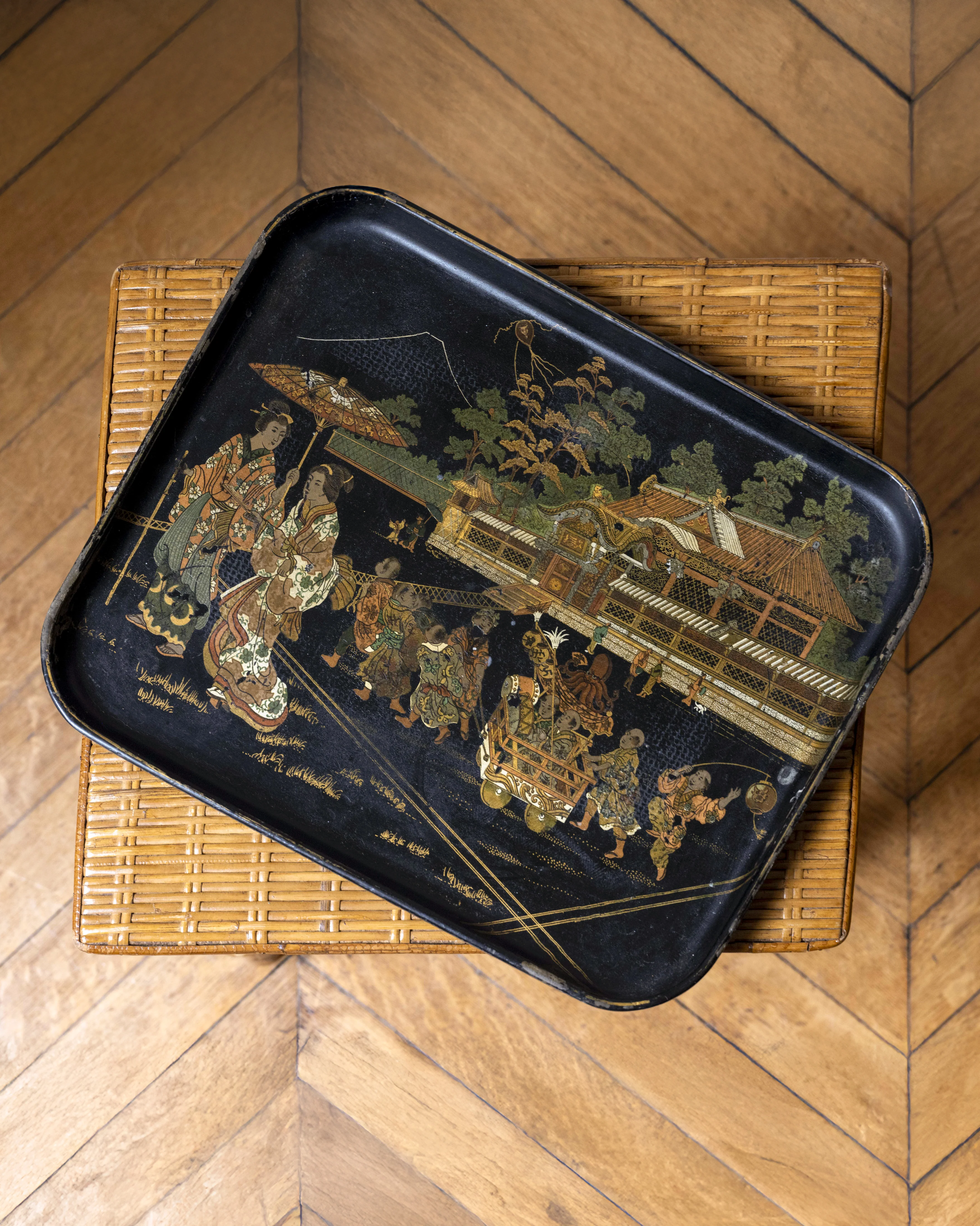 Hand-Painted Japanese Papier-Mâché Tray
