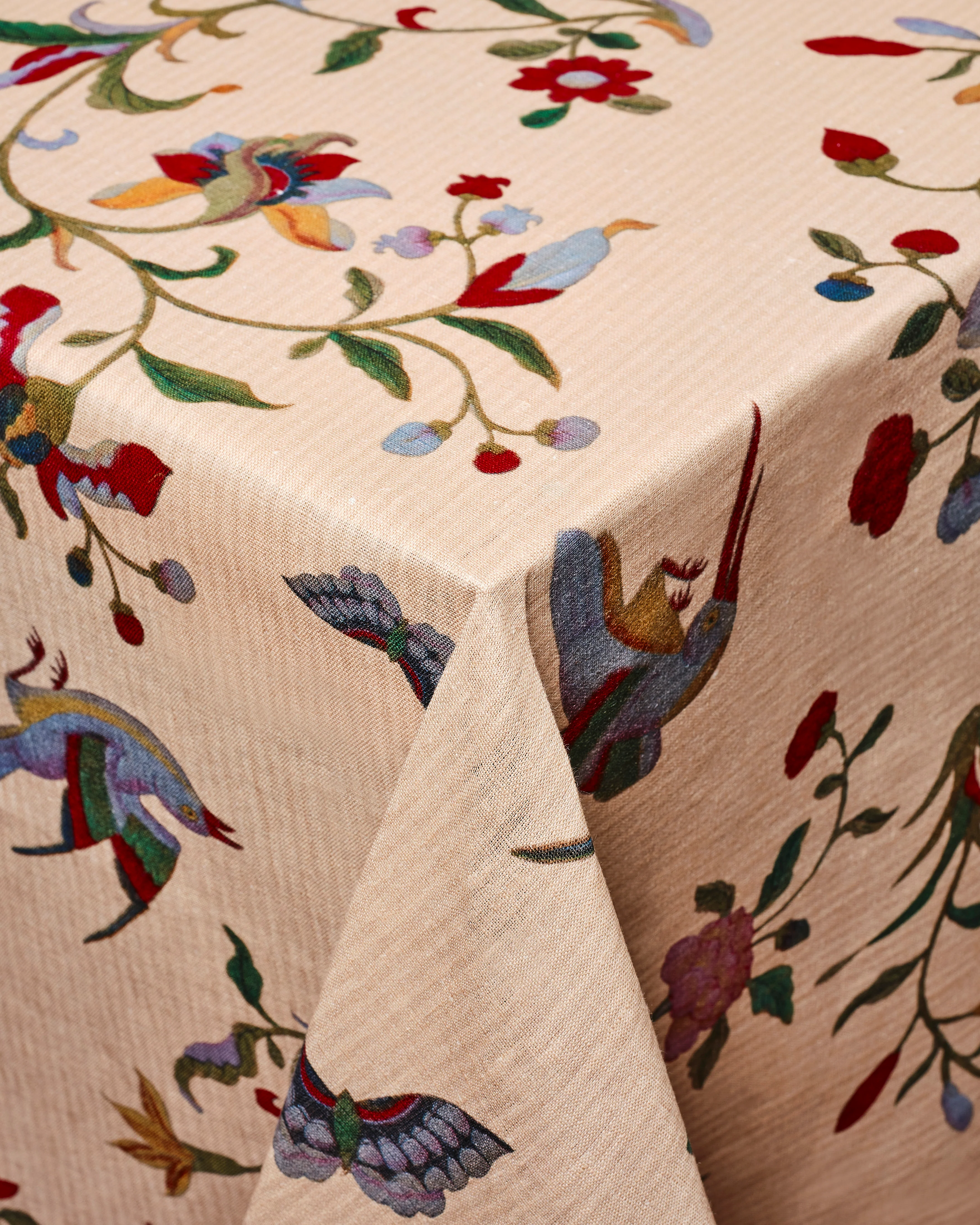 Houghton Hall Magnolia Linen Tablecloth