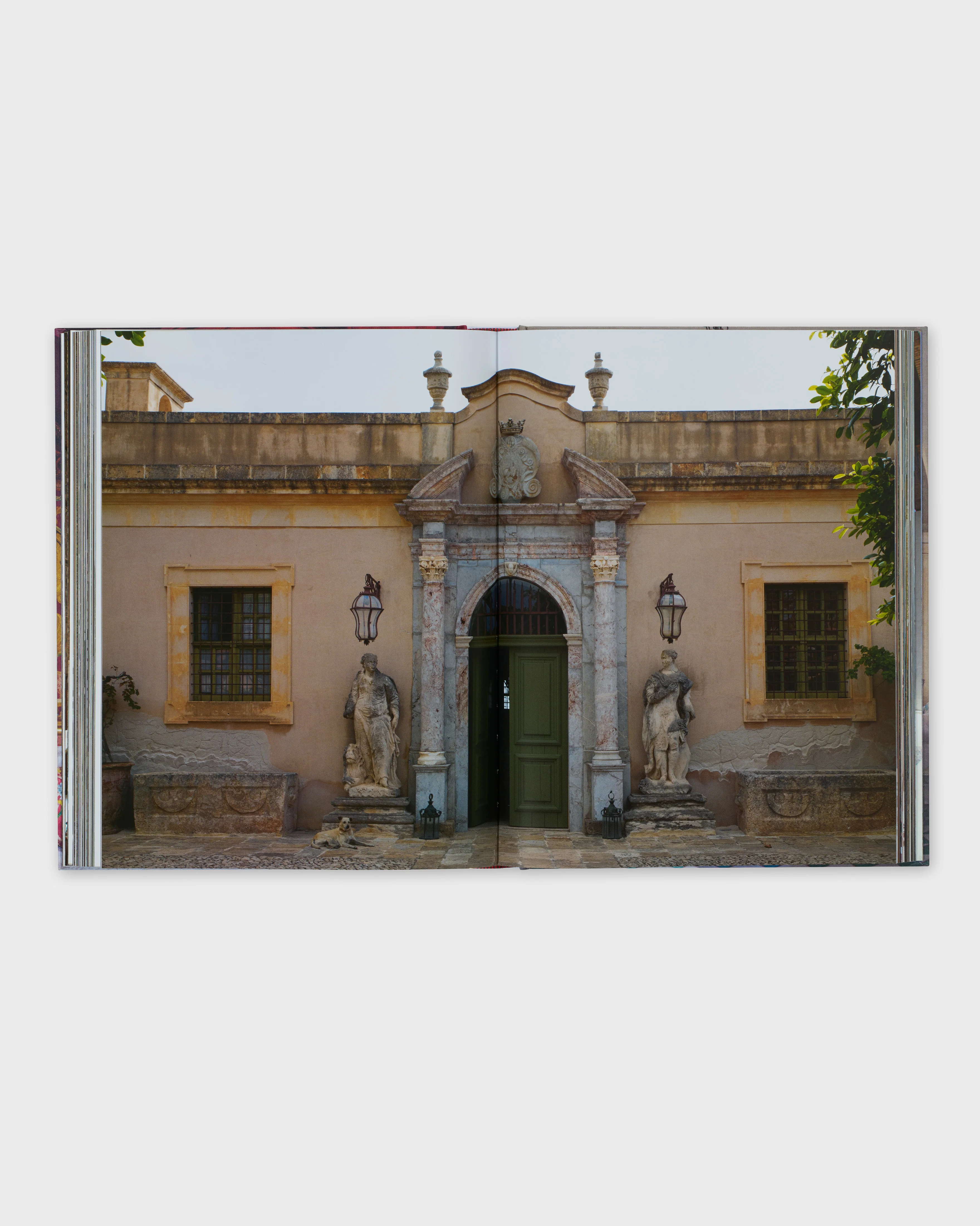 Inside Sicily - Image 4