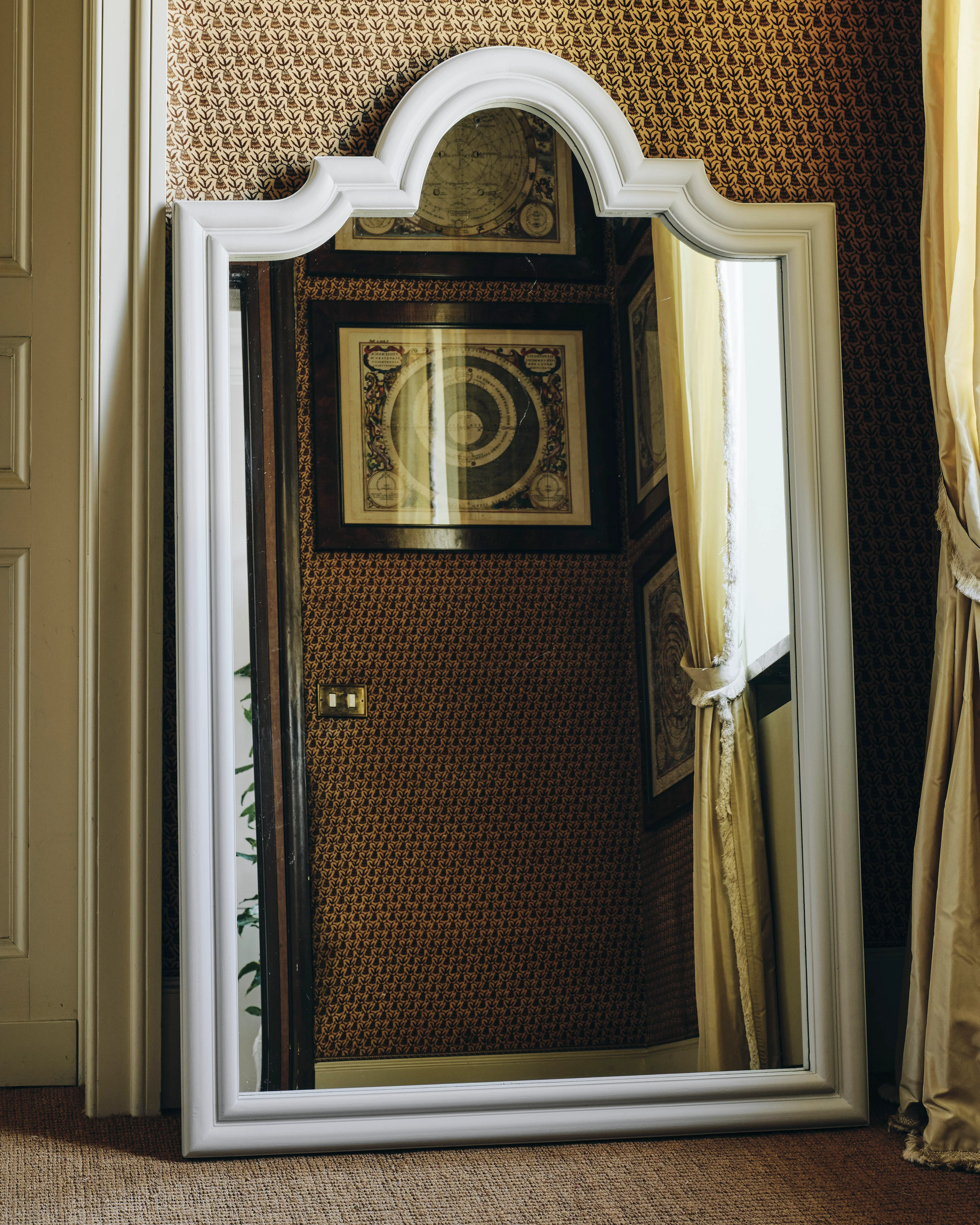 Large Scalloped-Top Mirror - Image 2