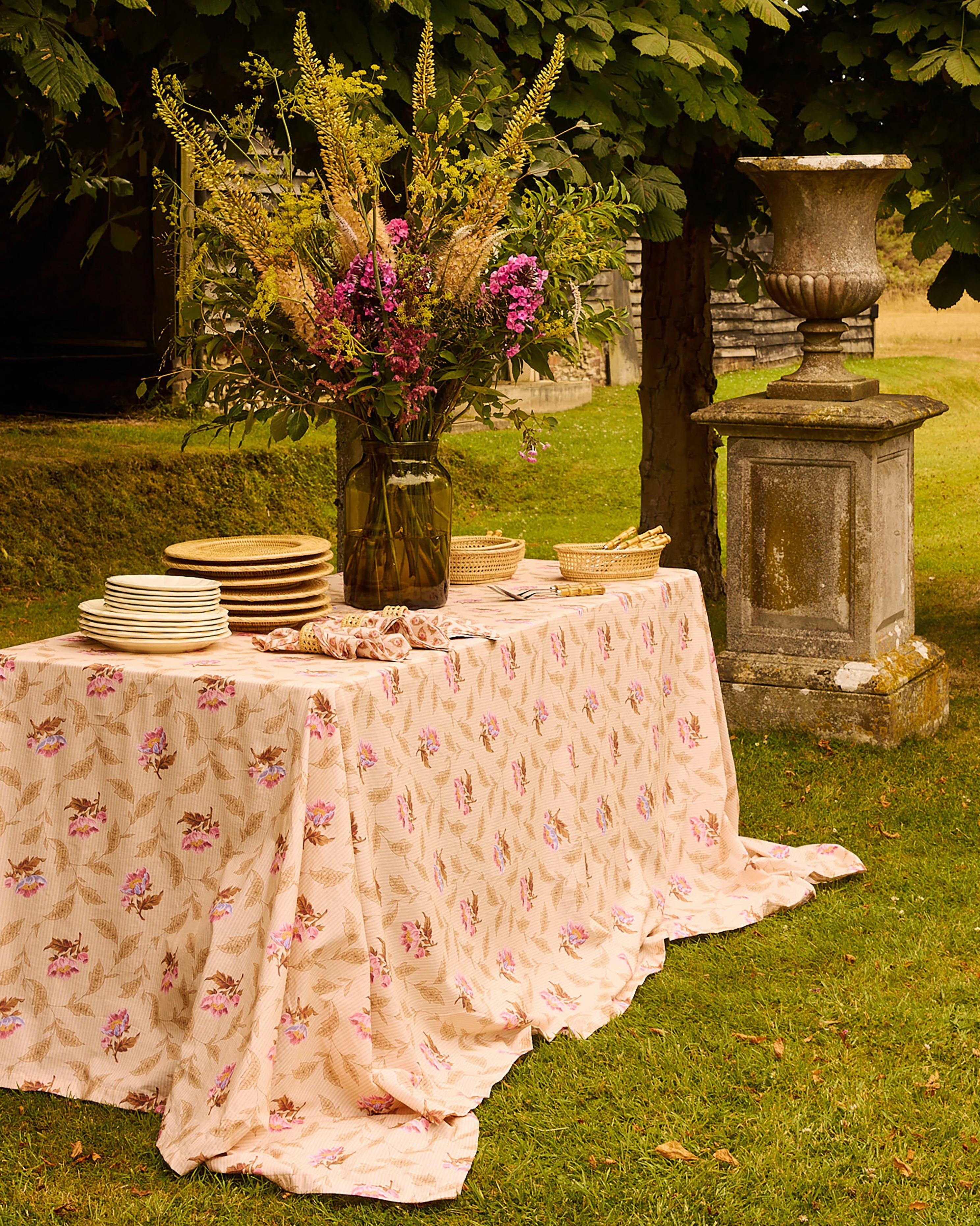 Lavinia Pastel Tablecloth, Square - Image 2
