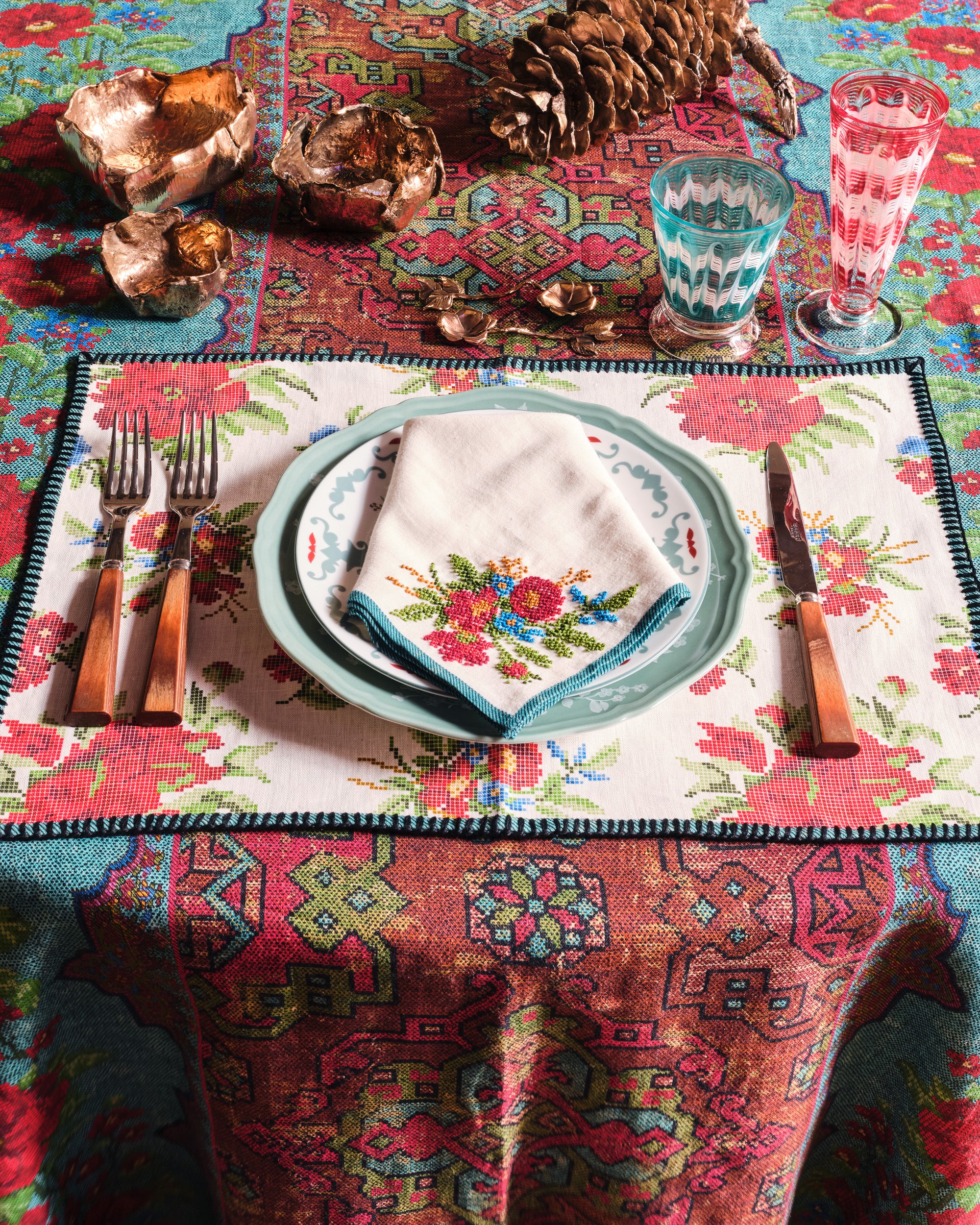 D'Ascoli Layla Embroidered Napkins (Set of 4) - Image 2
