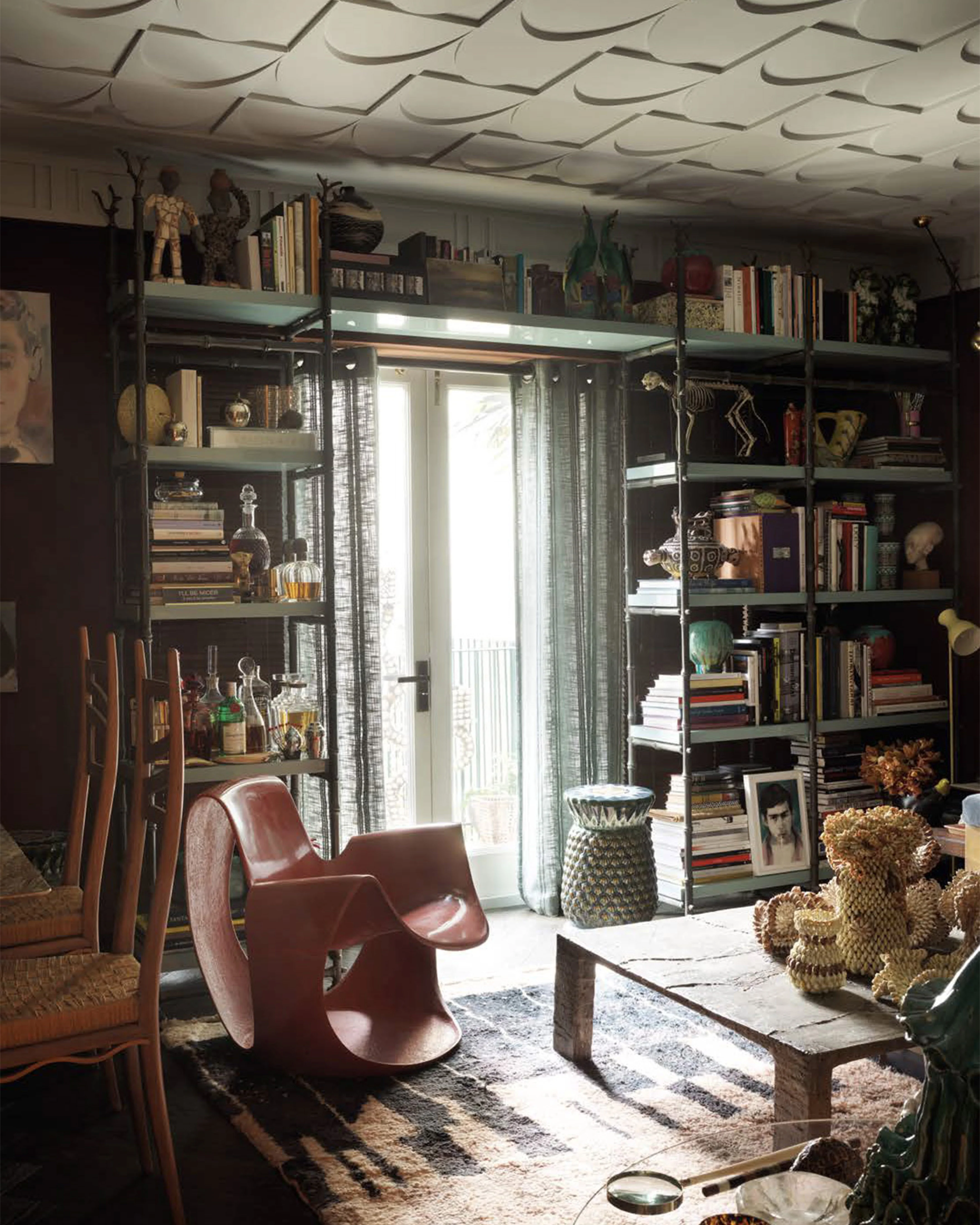 London Living by Karen Howes and Simon Upton - Image 5