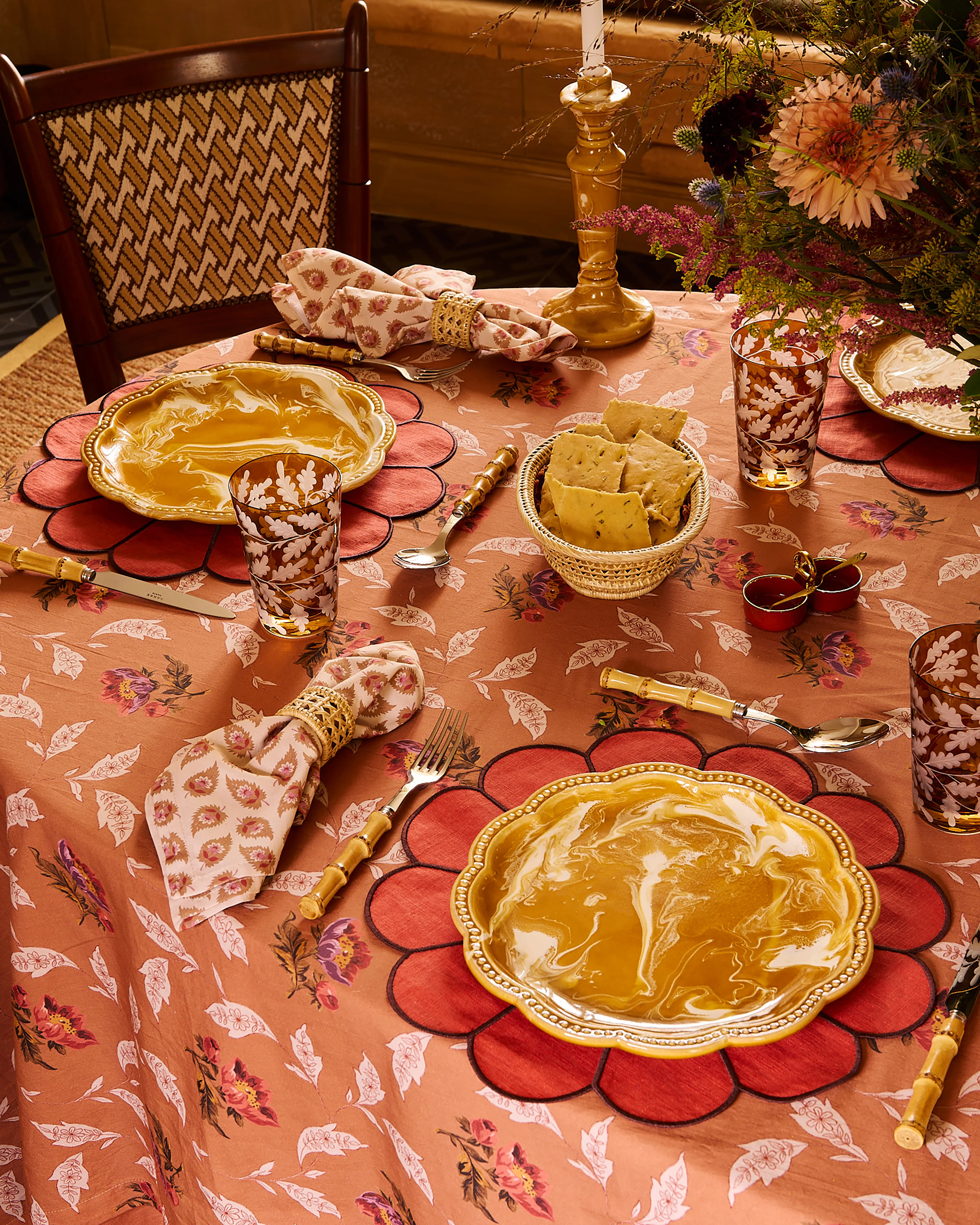 Marbled Scalloped Dinner Plate, Terracotta - Image 4