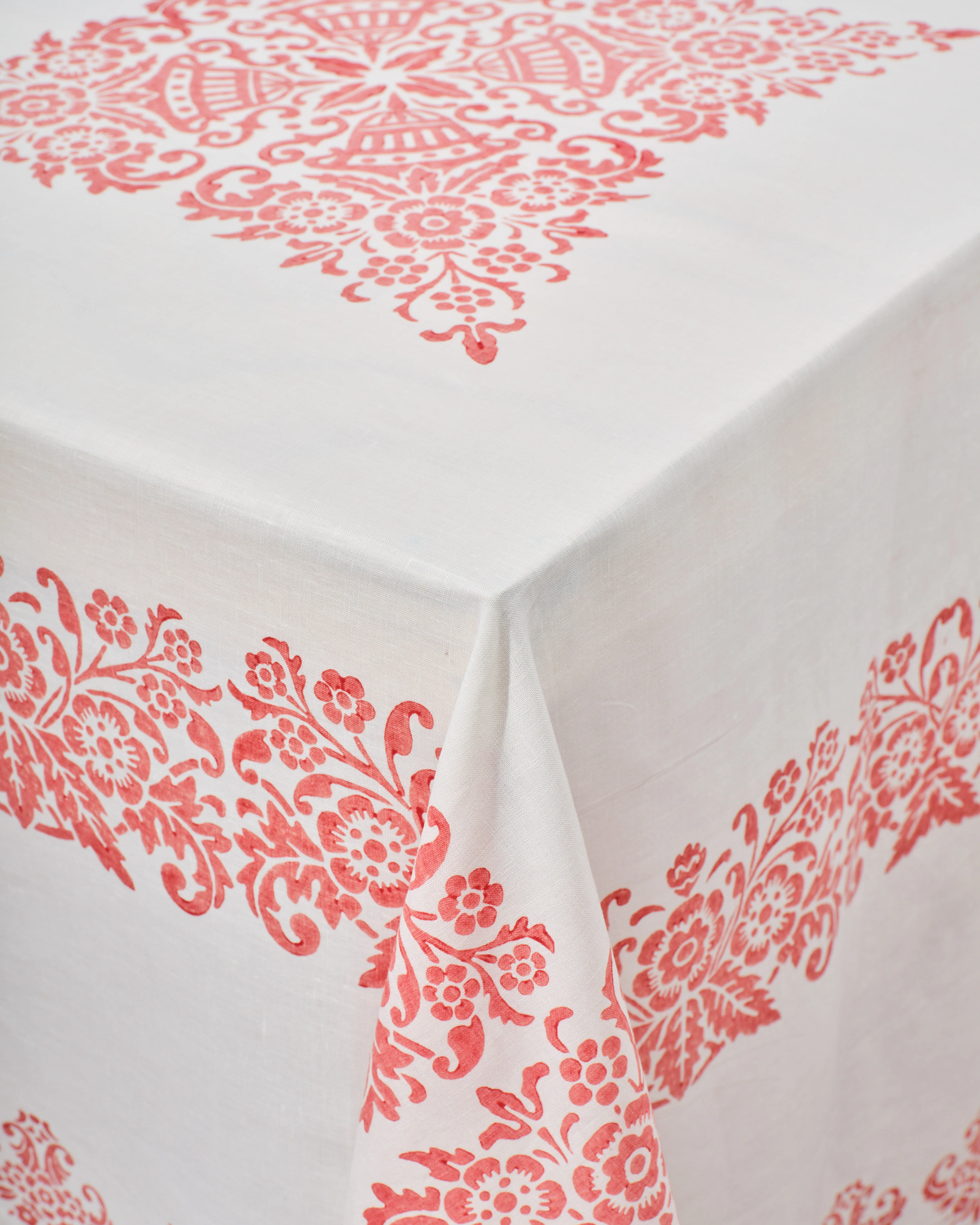 Mirandola Linen Tablecloth Red, Square