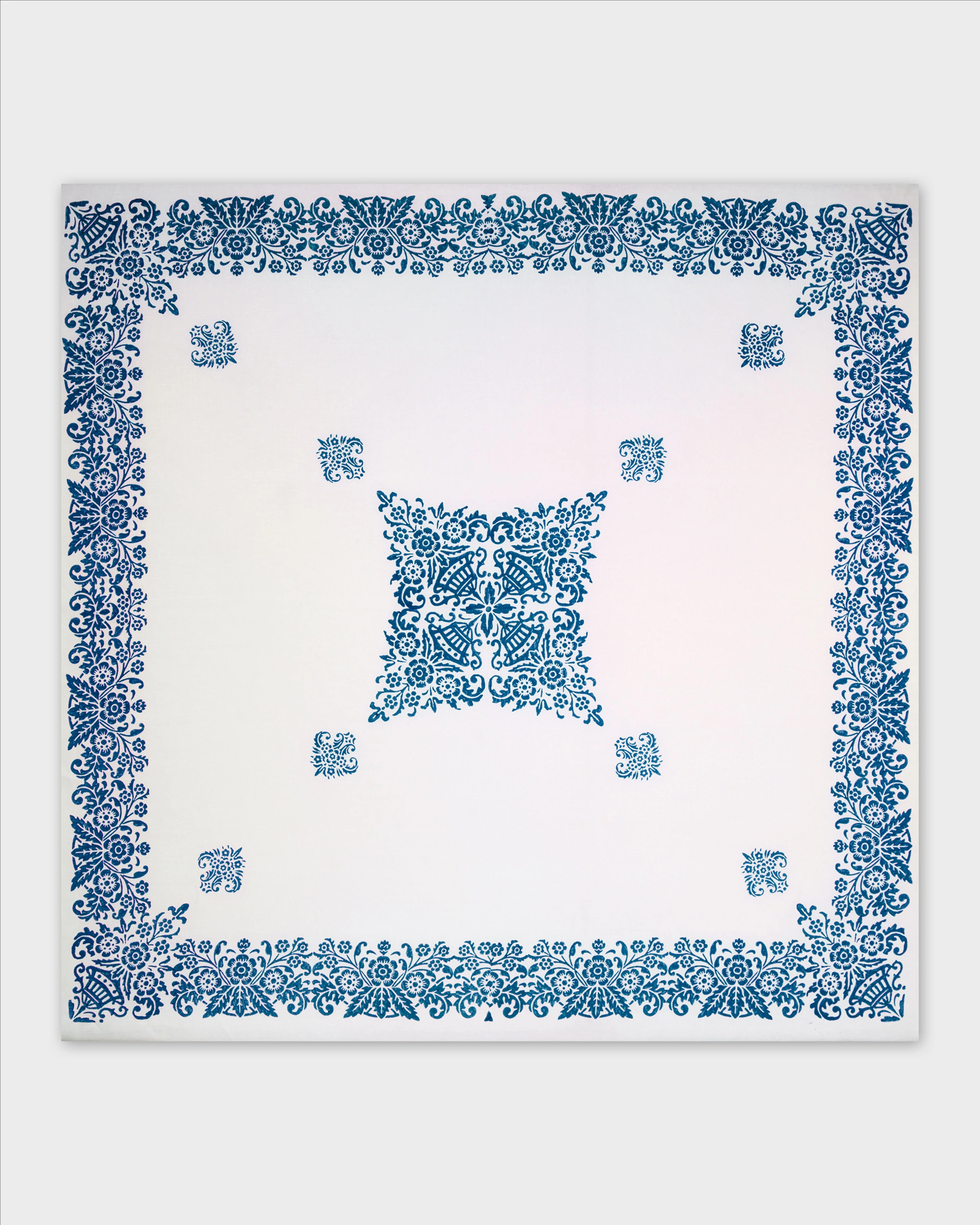 Mirandola Linen Tablecloth Blue, Square - Image 4