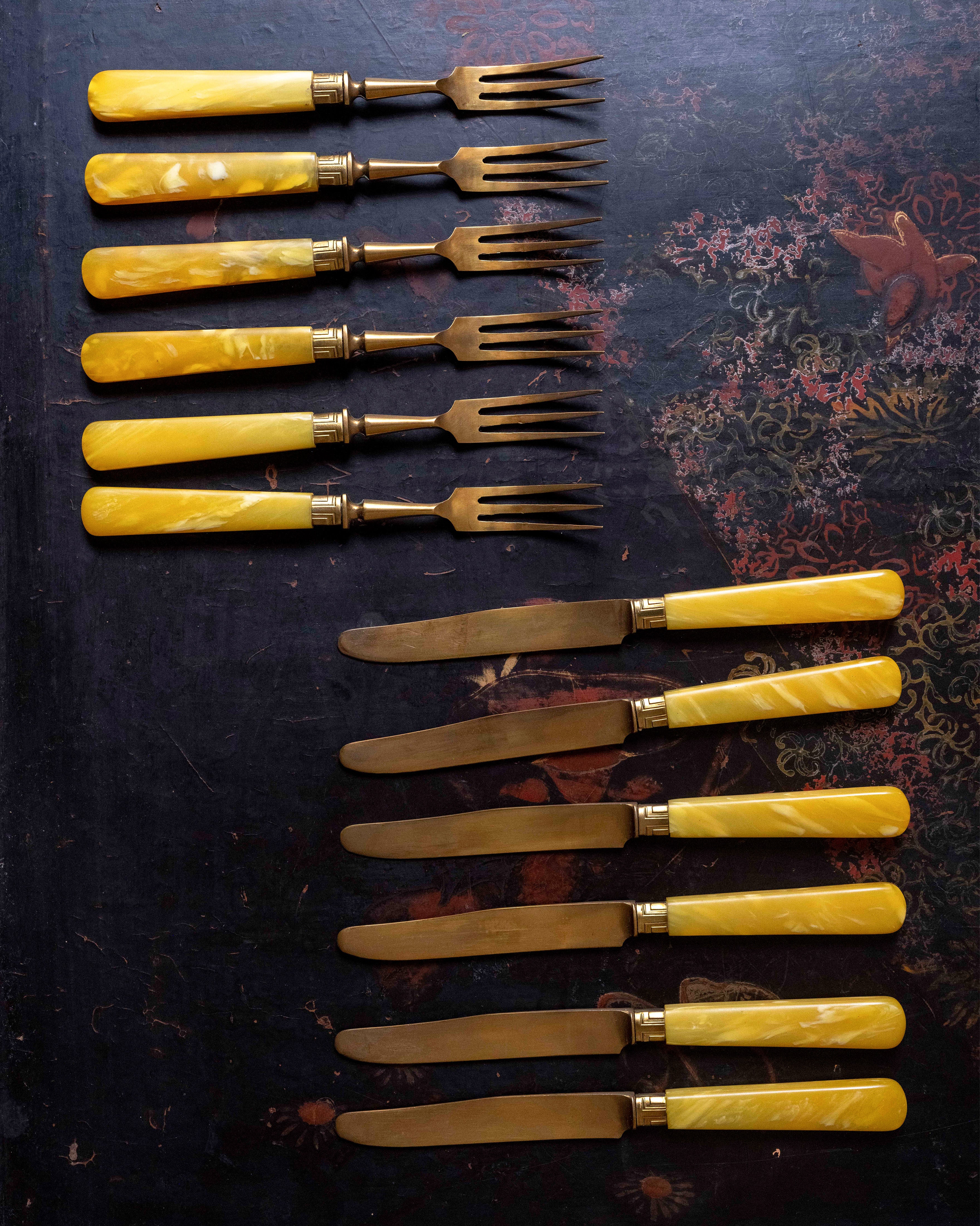 Mother-of-Pearl Dessert Cutlery Set (set of 6)
