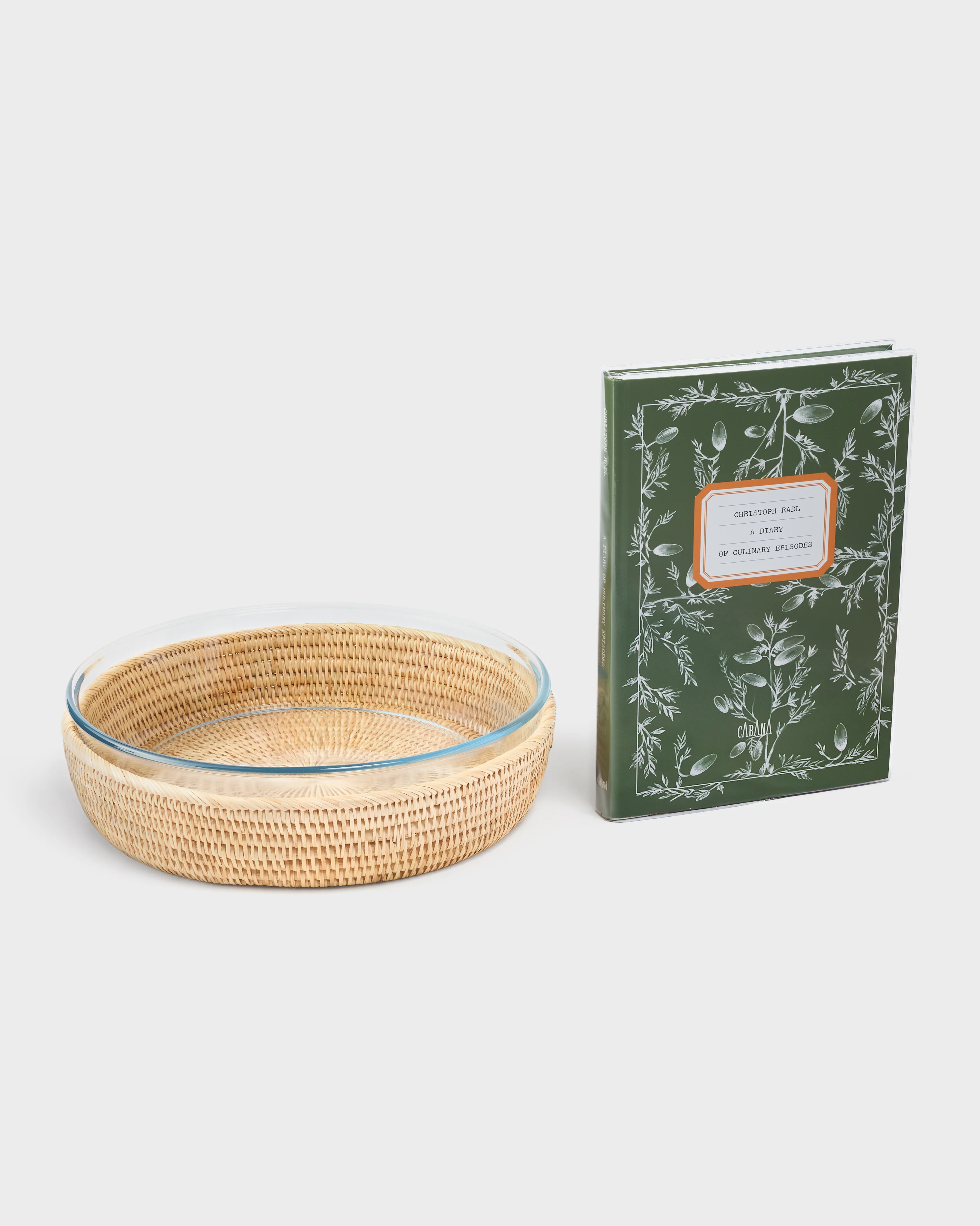 Kitchen Made Simple Set (Woven Pyrex Serving Dish + Italian Home Cookbook)