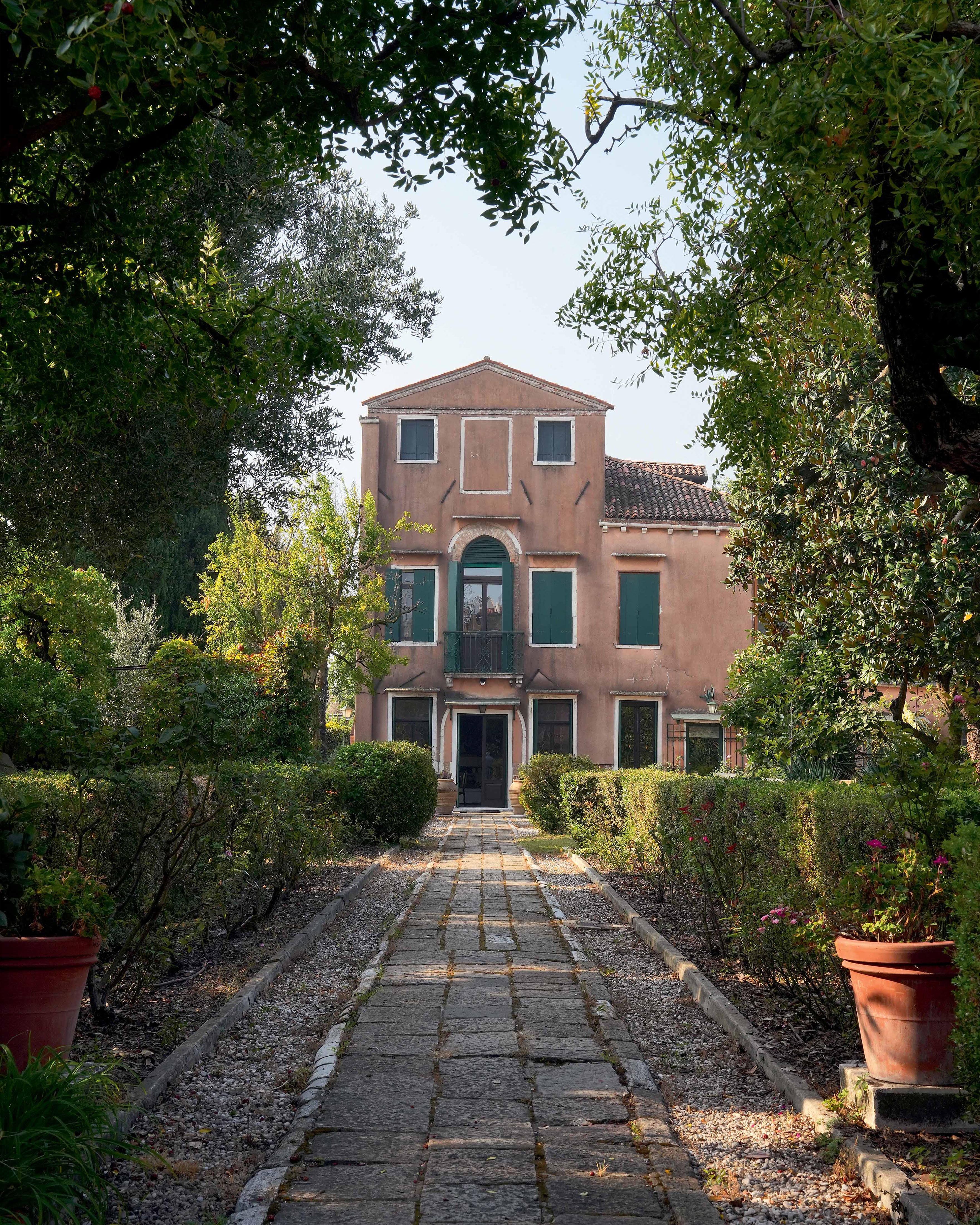 The Gardens of Venice by Toto Bergamo Rossi - Image 3