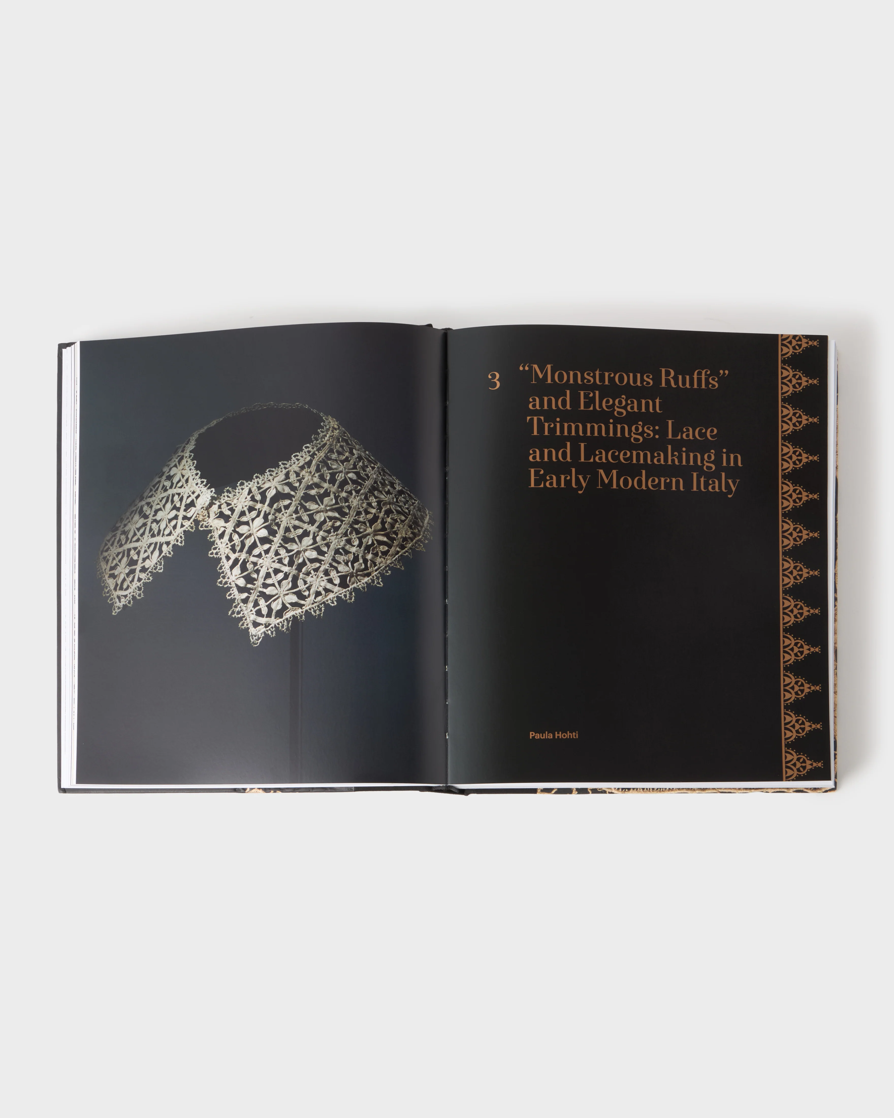 Threads of Power: Lace from the Textilmuseum St. Gallen - Image 3