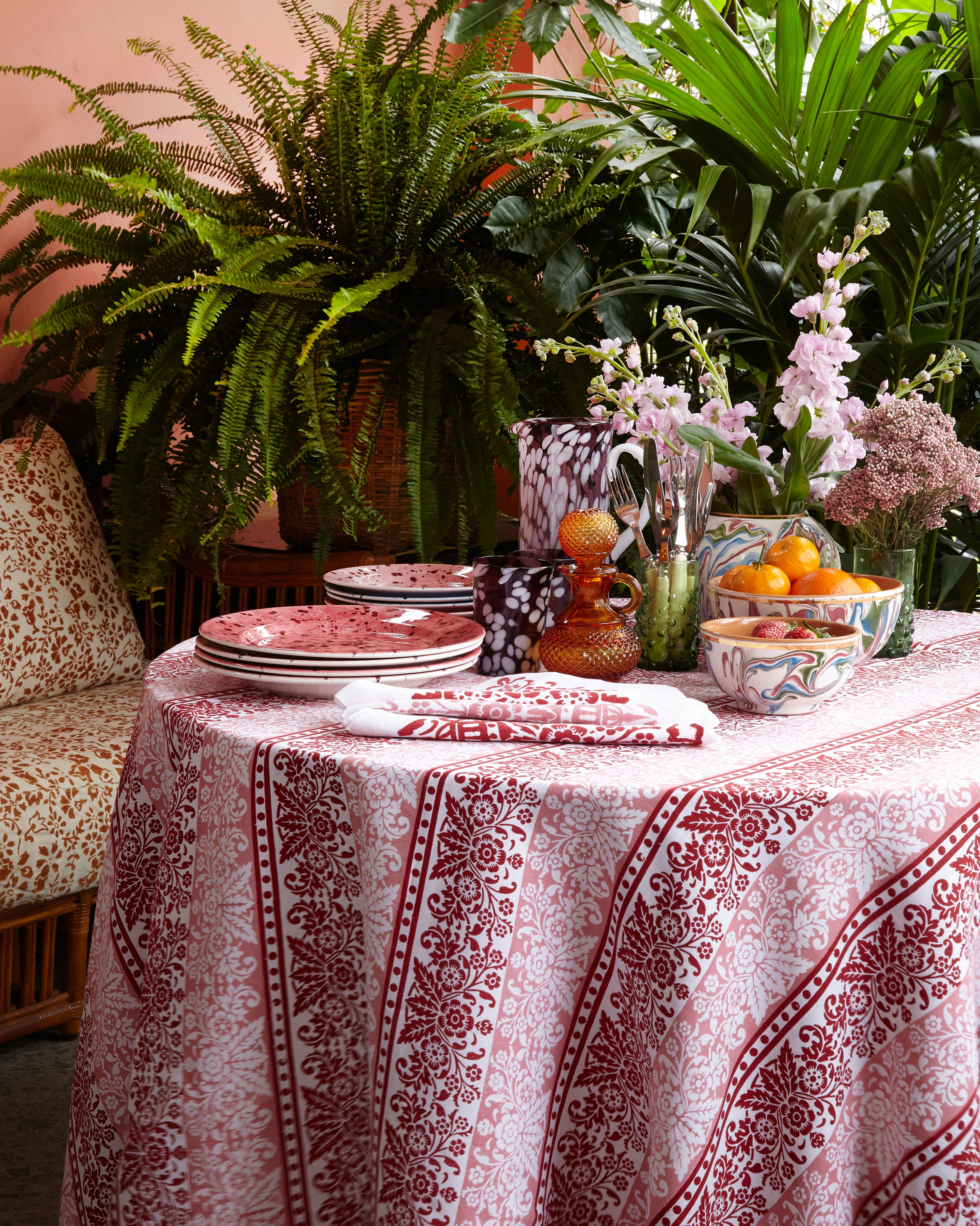 Volterra Linen Tablecloth - Image 2
